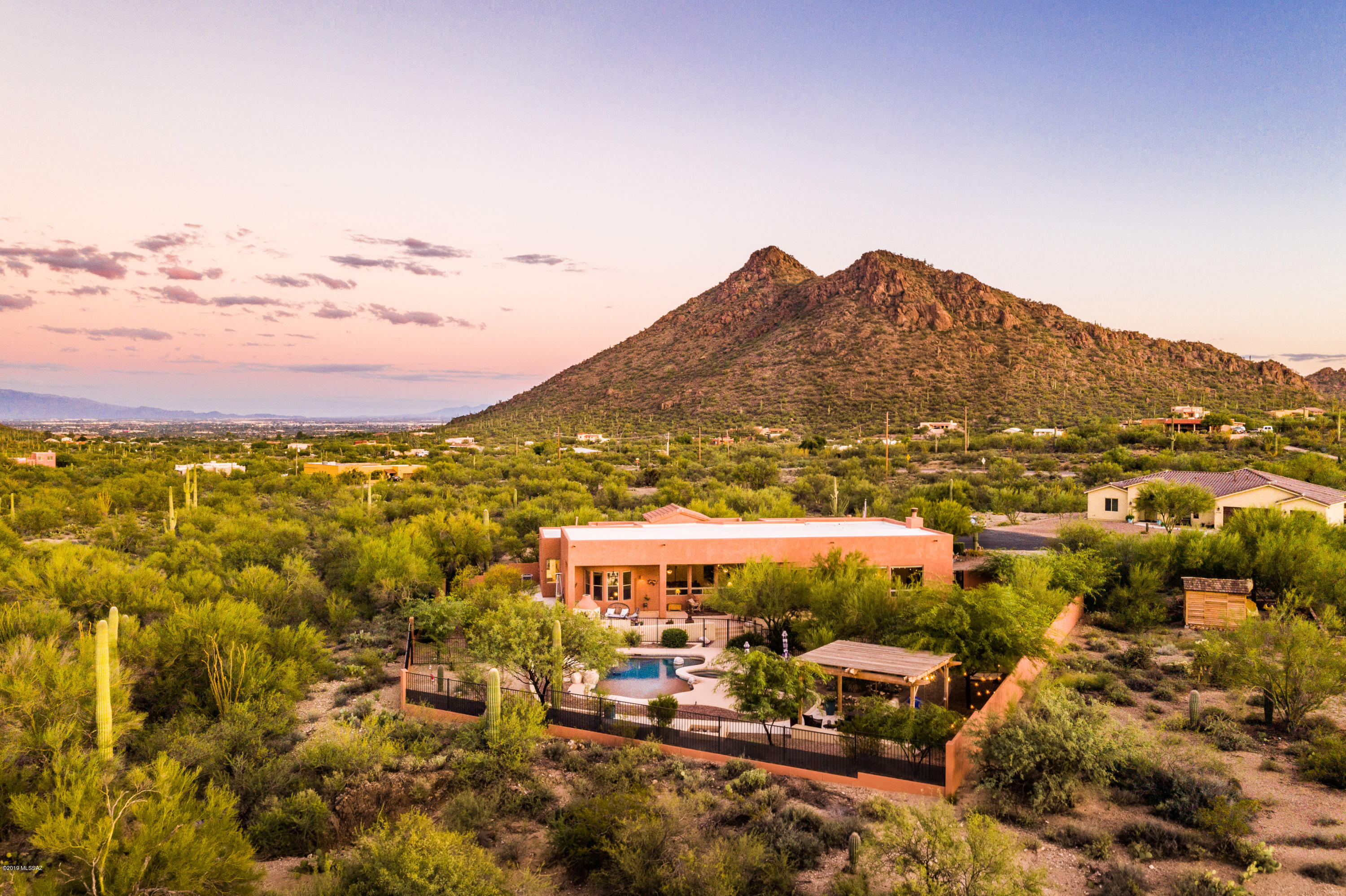 Saguaro Crest - Residential