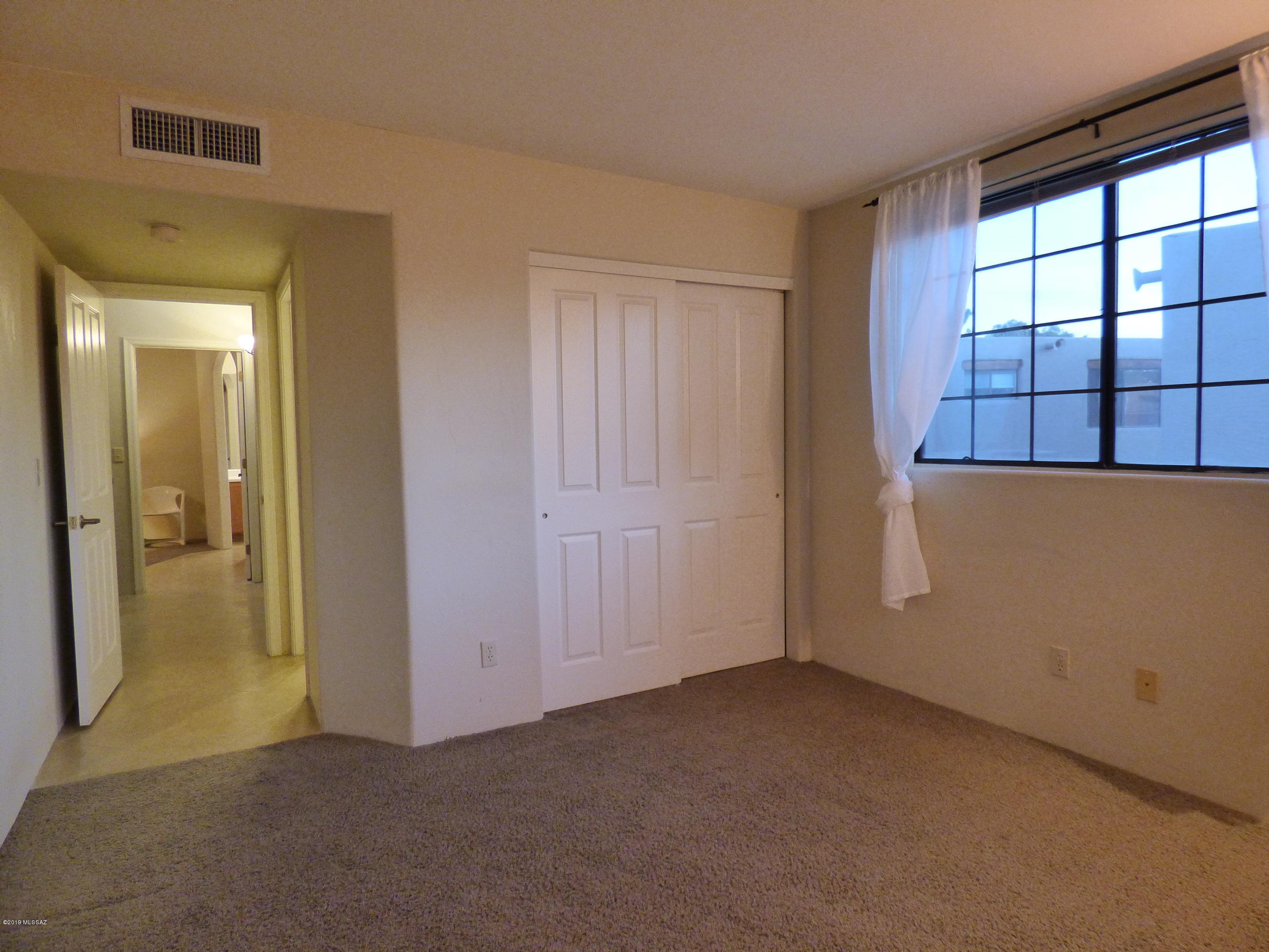 River At North Campbell (1-59) - Residential
