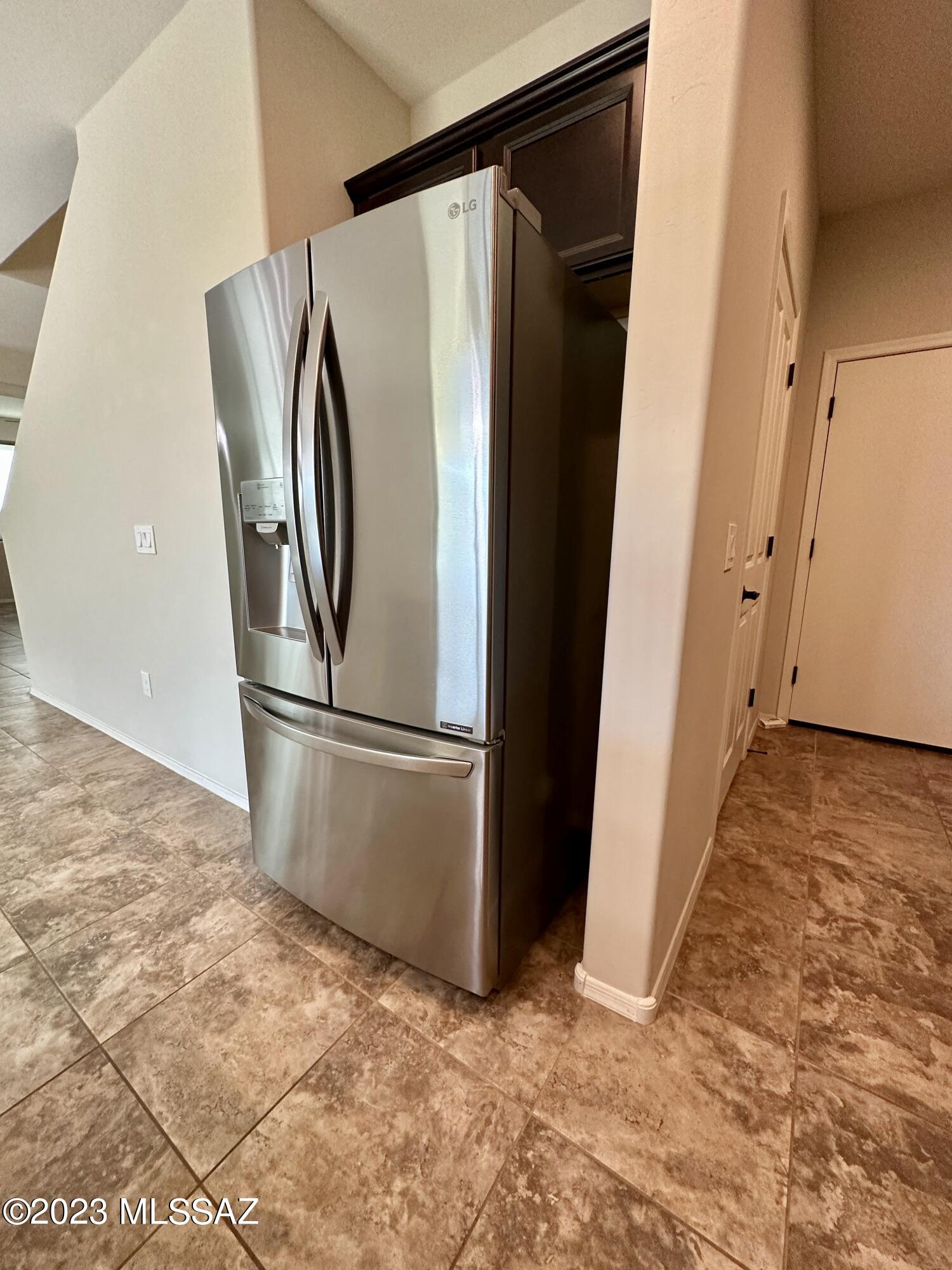 La Estancia De Tucson (331-410) - Residential Lease