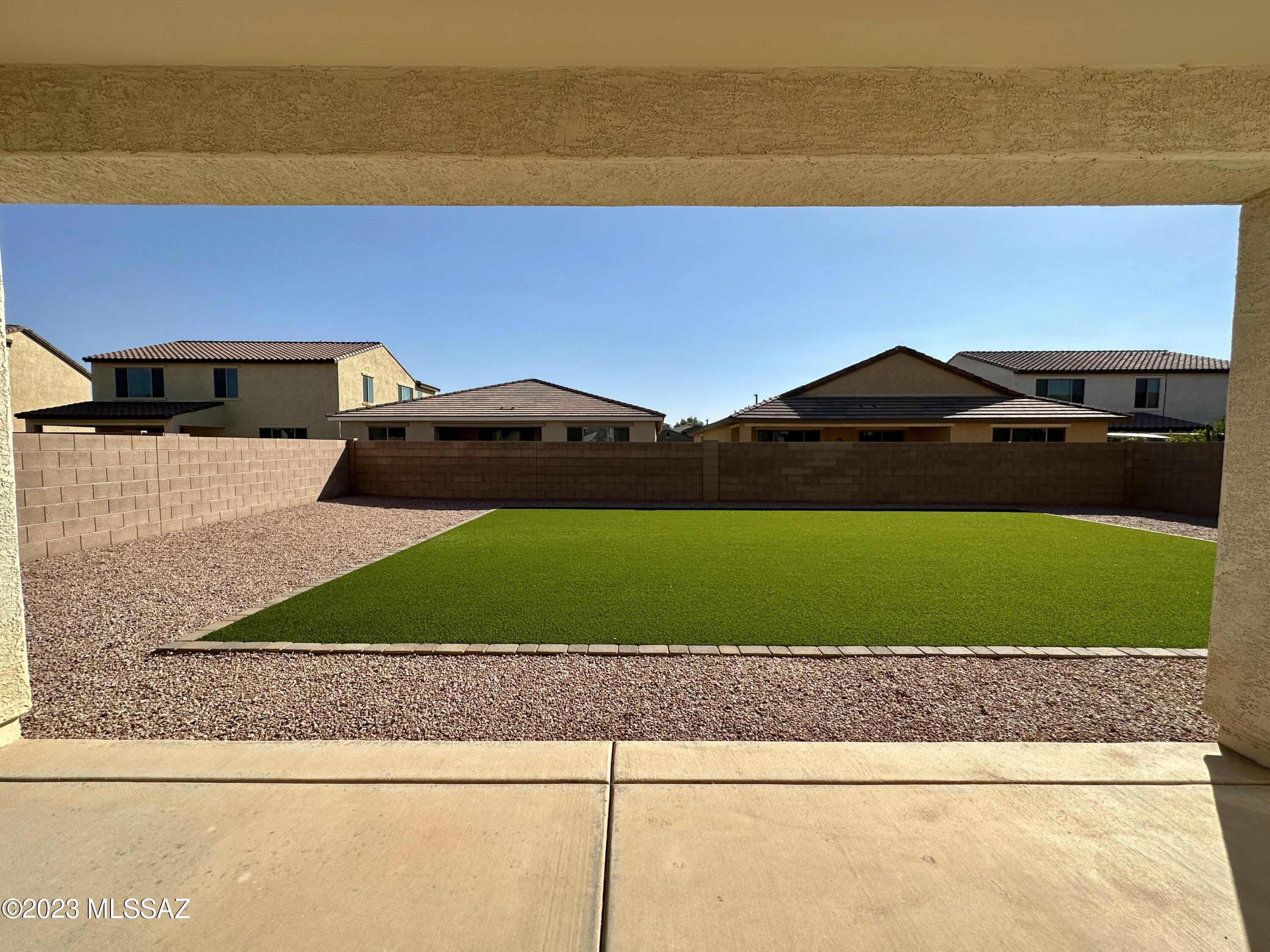 La Estancia De Tucson (331-410) - Residential Lease