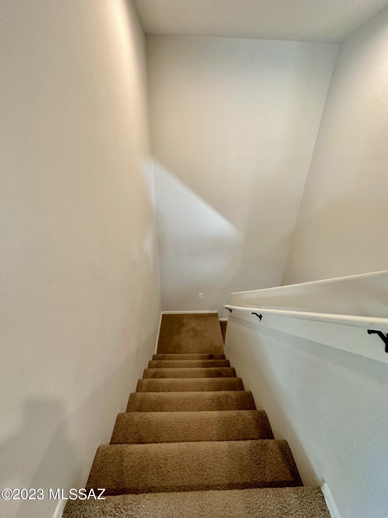 La Estancia De Tucson (331-410) - Residential Lease