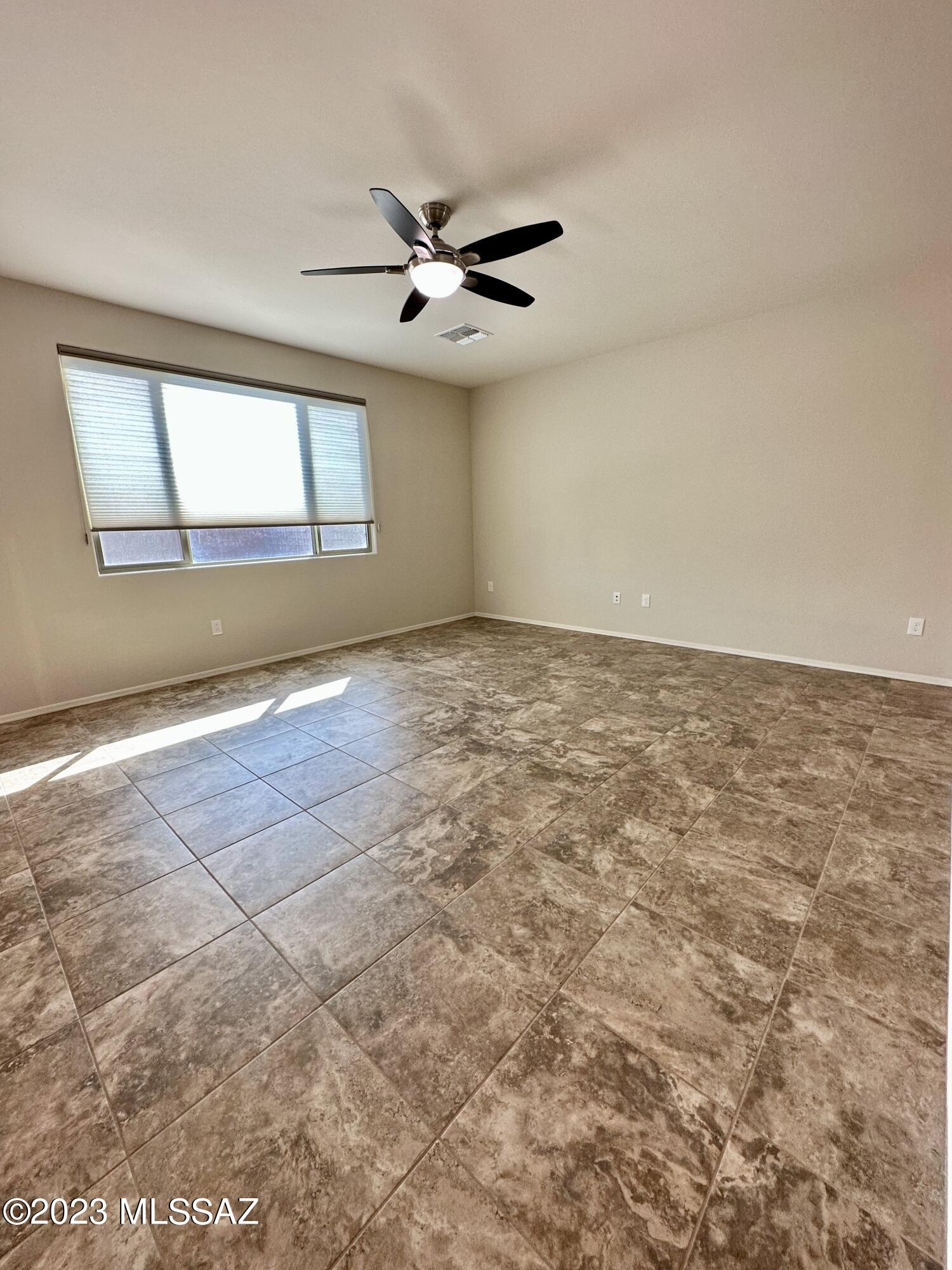 La Estancia De Tucson (331-410) - Residential Lease