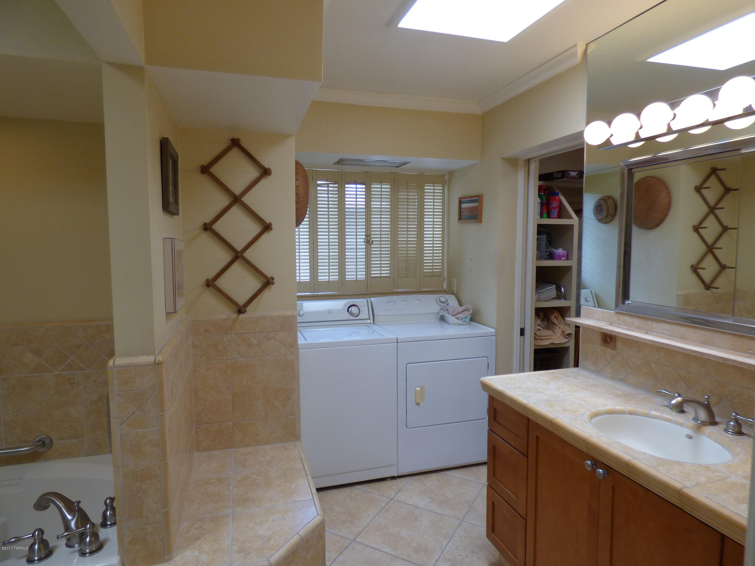 Encanto Park - Residential