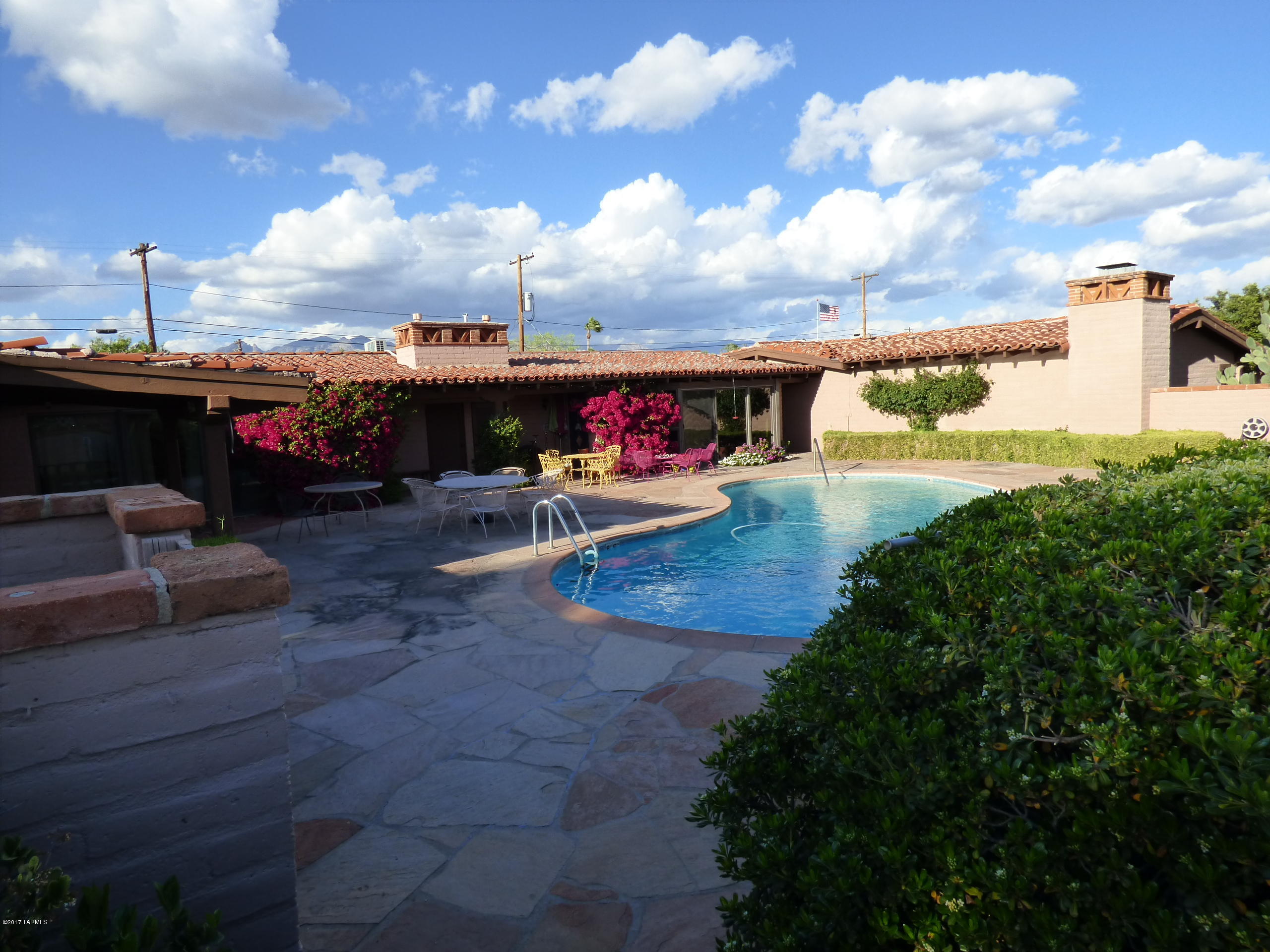Encanto Park - Residential