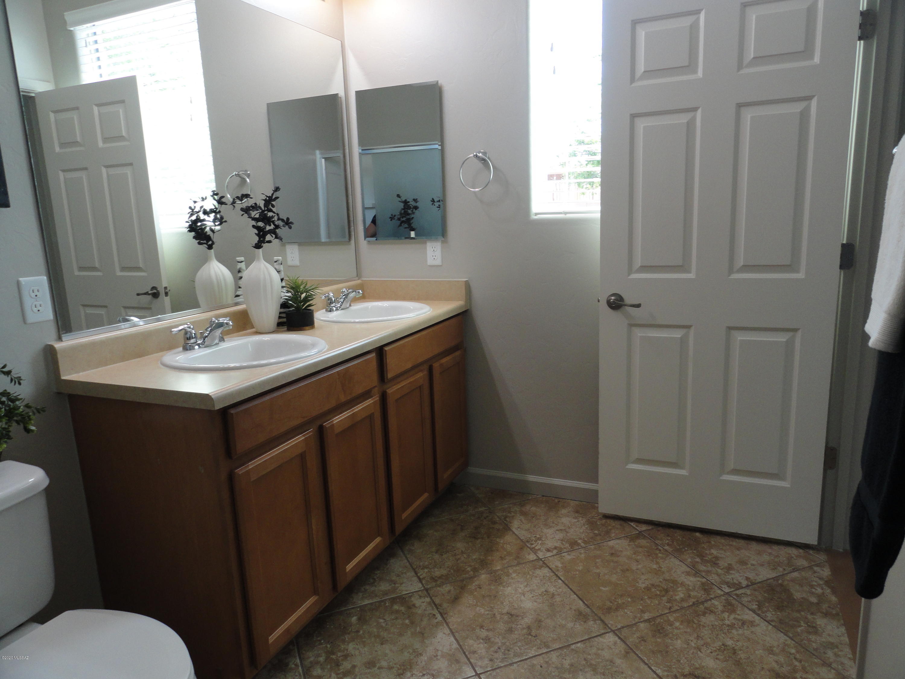 Lakeside Ridge (1-28) - Residential