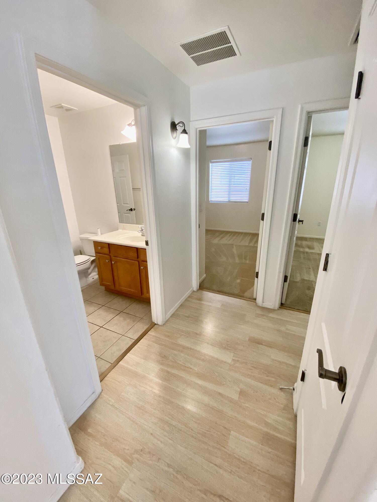 Silverbell Trails (1-42) - Residential Lease