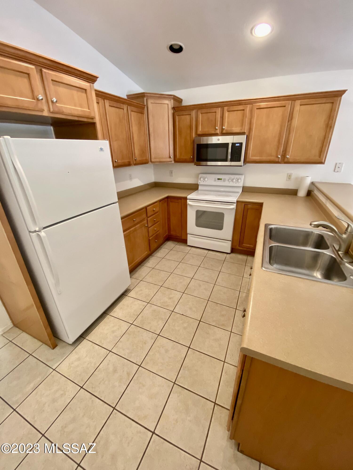 Silverbell Trails (1-42) - Residential Lease