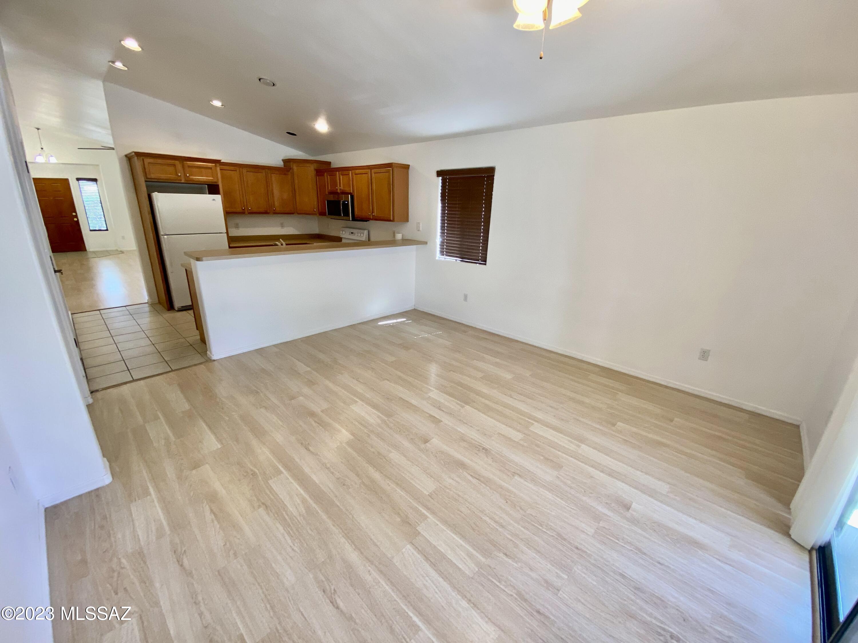 Silverbell Trails (1-42) - Residential Lease
