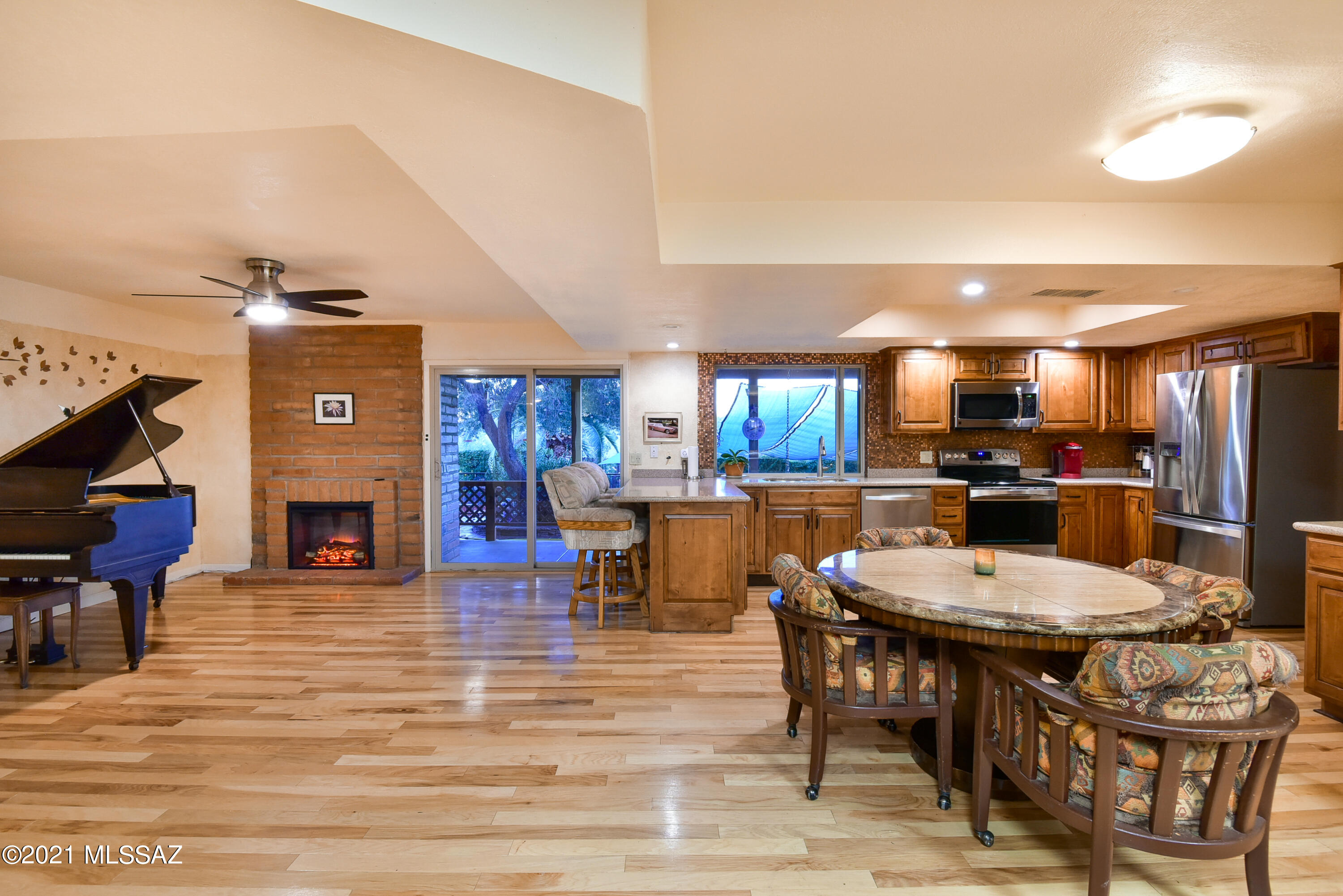 La Canada Foothills (1-75) - Residential