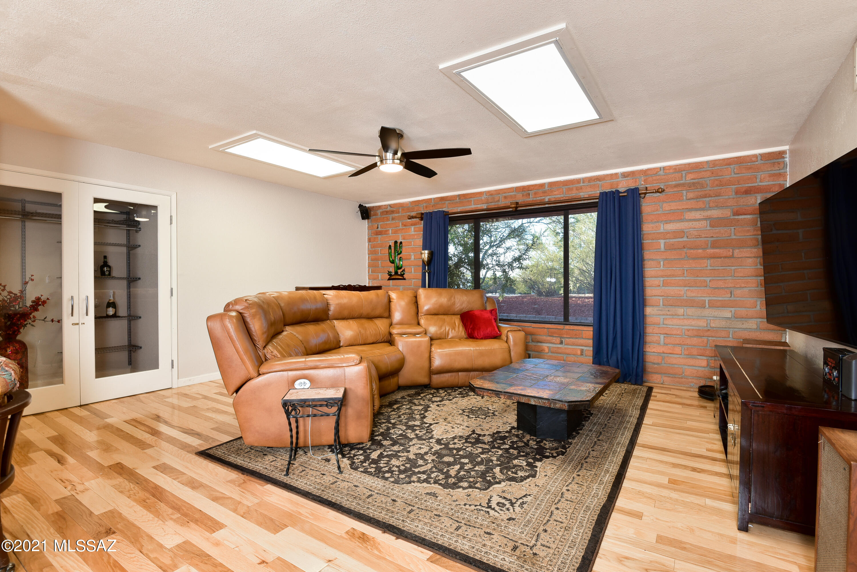 La Canada Foothills (1-75) - Residential