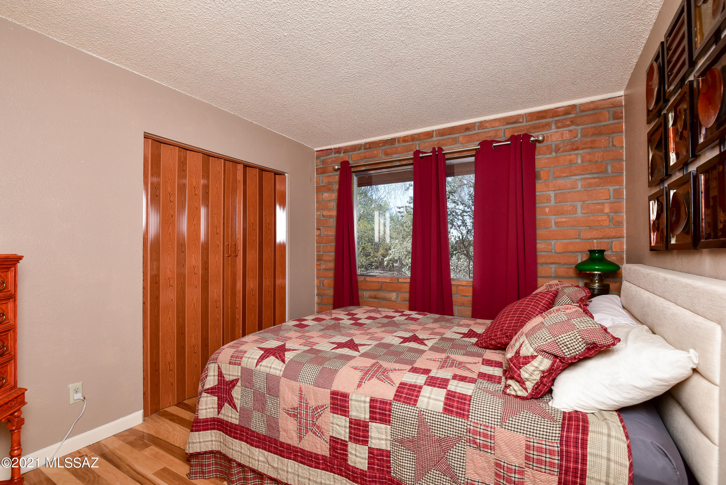 La Canada Foothills (1-75) - Residential