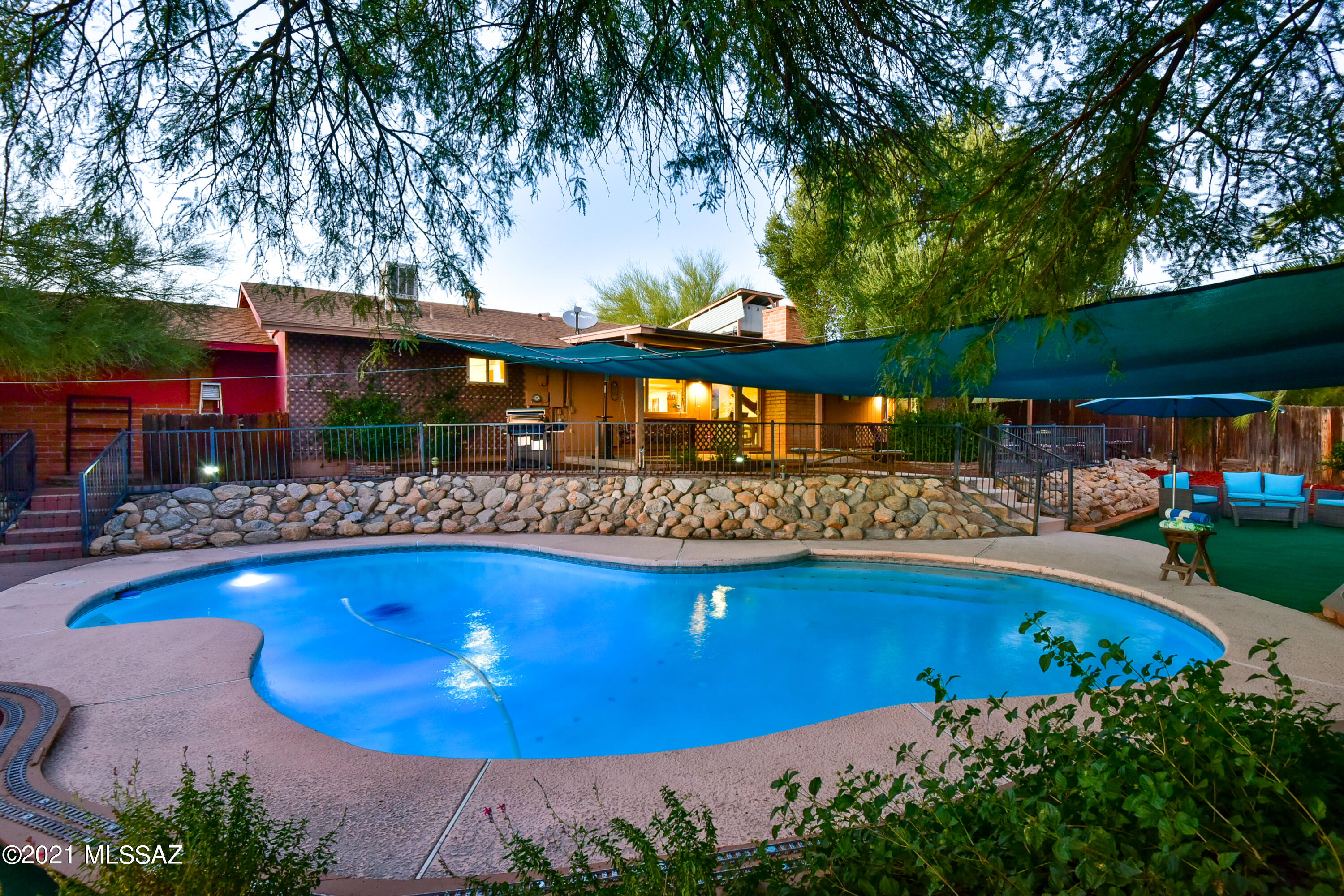 La Canada Foothills (1-75) - Residential