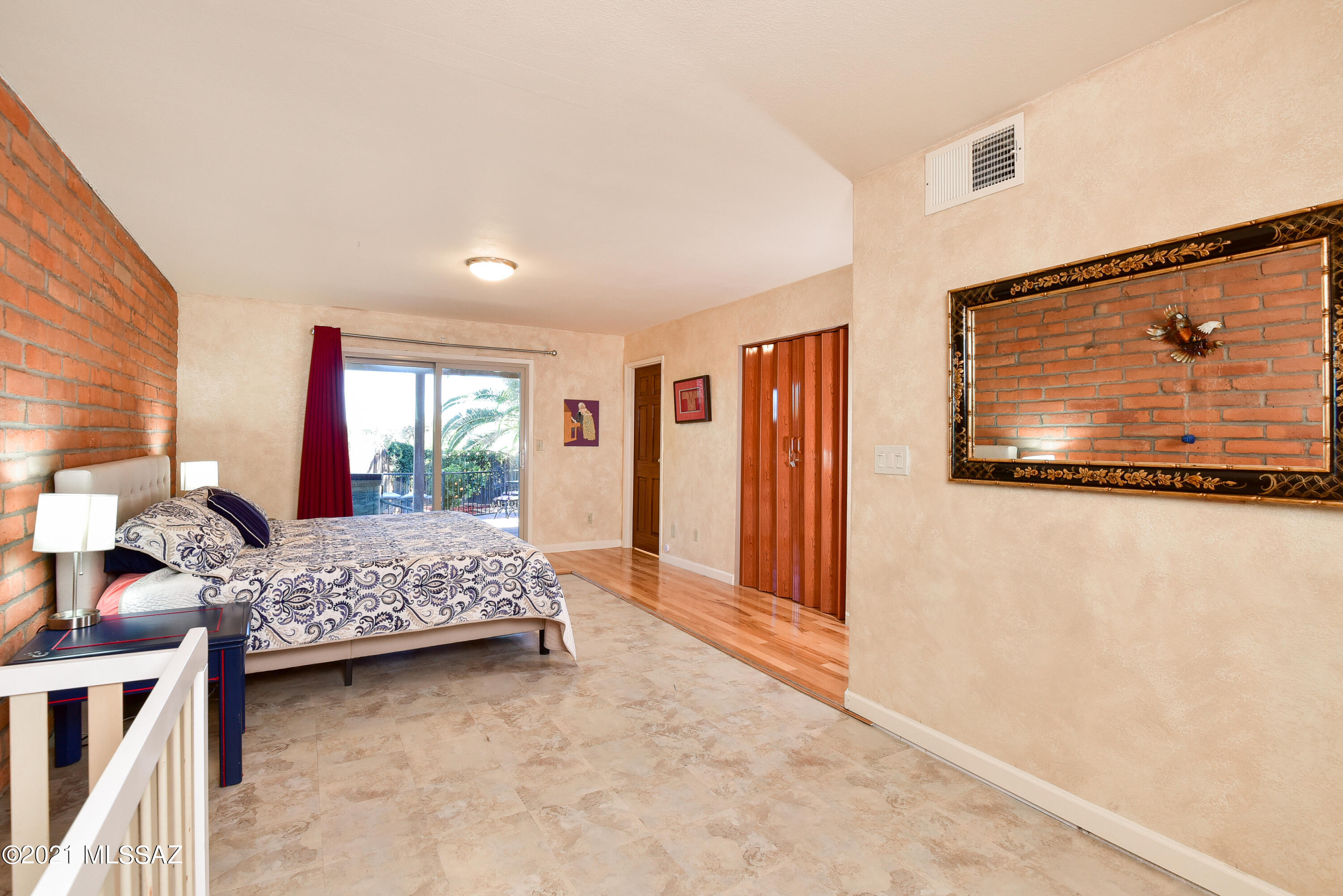La Canada Foothills (1-75) - Residential
