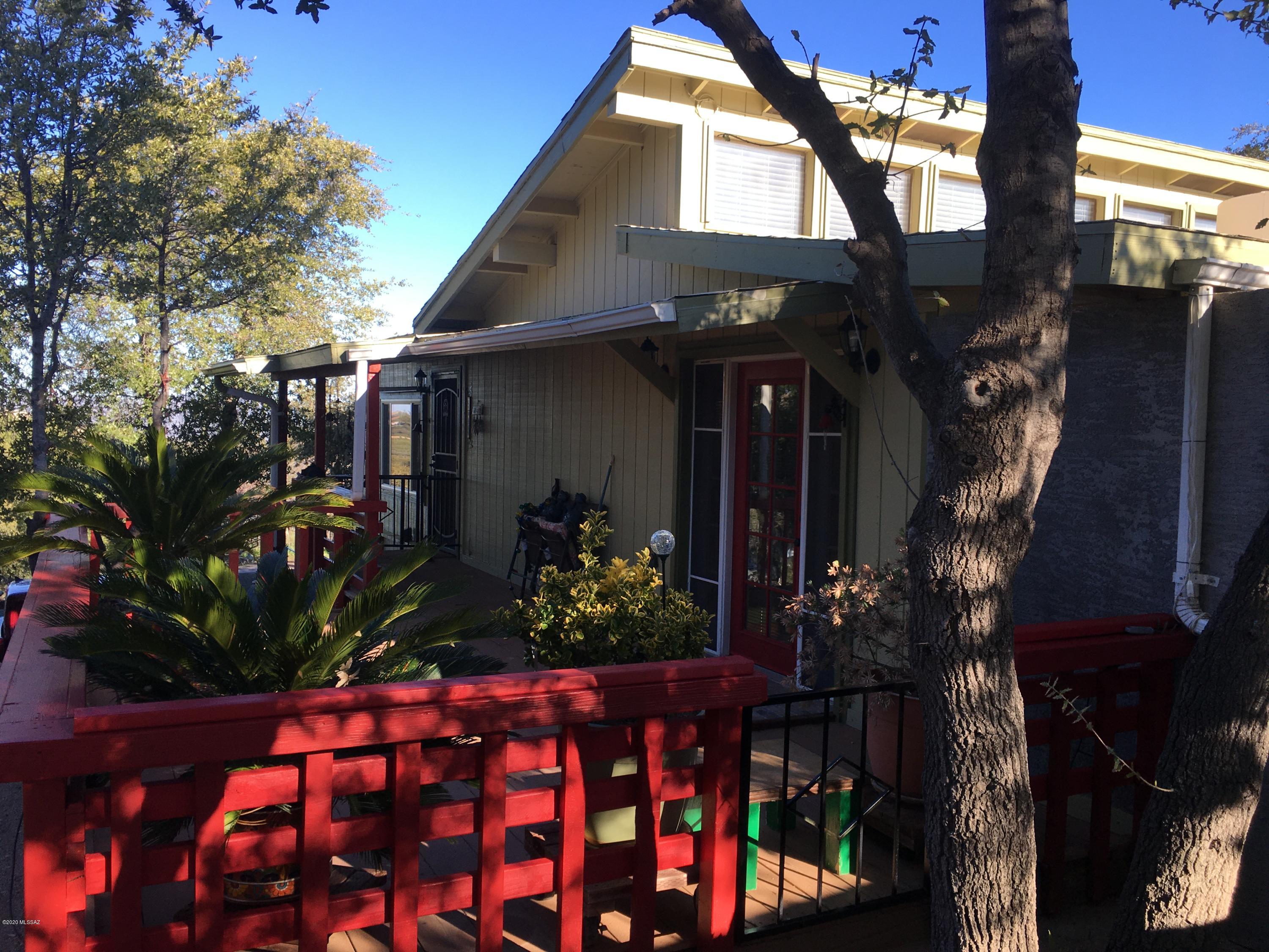 Los Robles Estates - Residential
