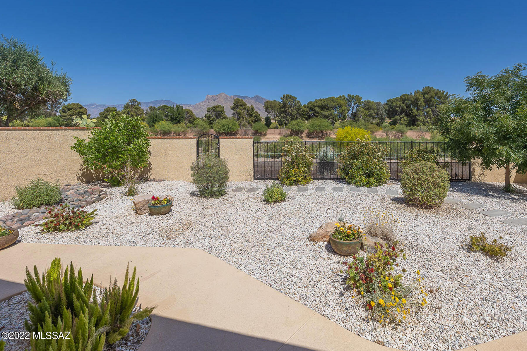 Tucson National Townhomes West(1-80) - Residential