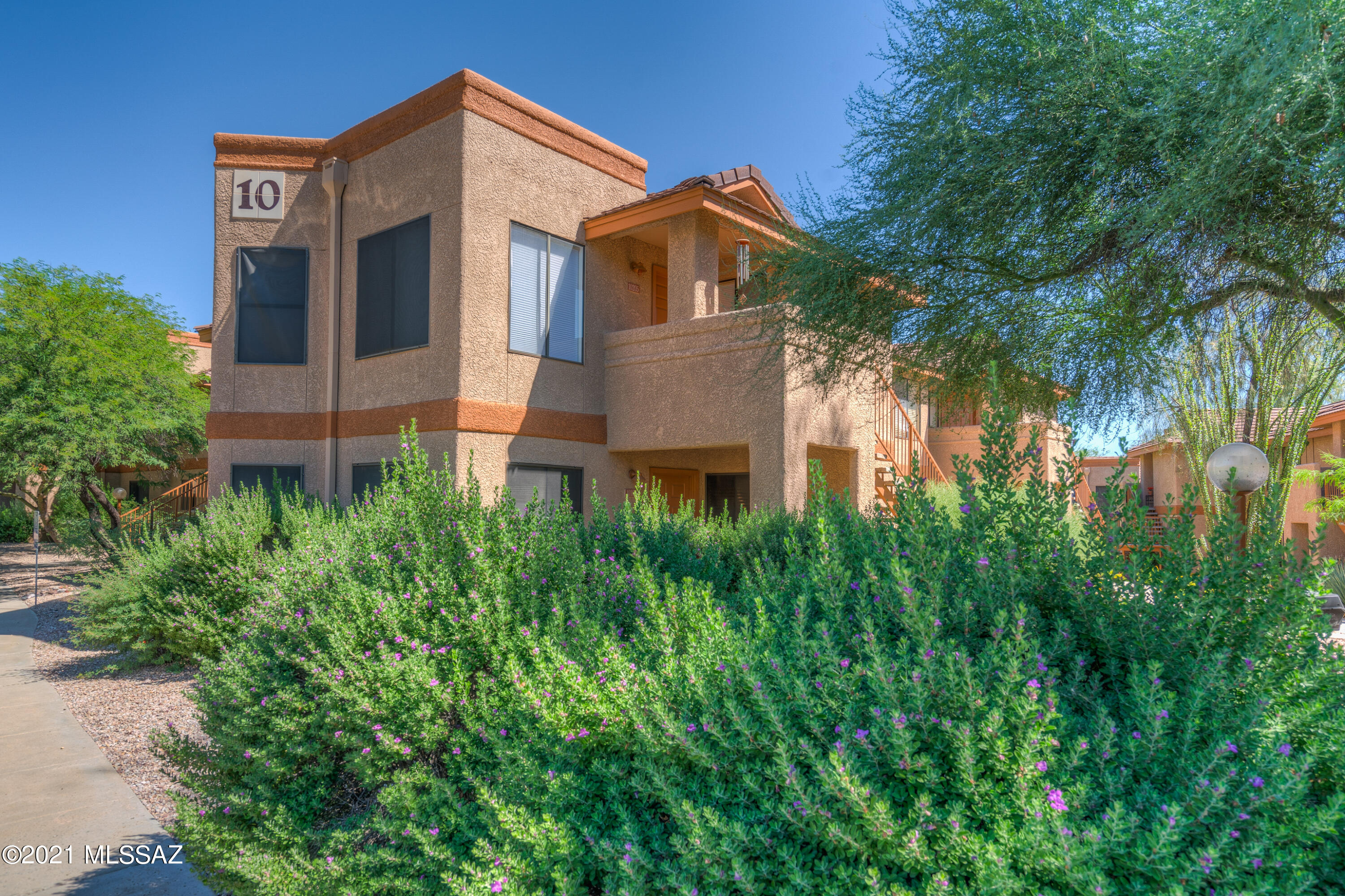 Villas at Sabino Canyon Condominiums - Residential