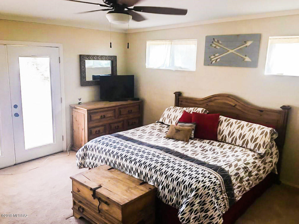 Los Robles Estates - Residential