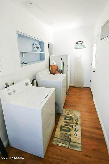 Los Robles Estates - Residential