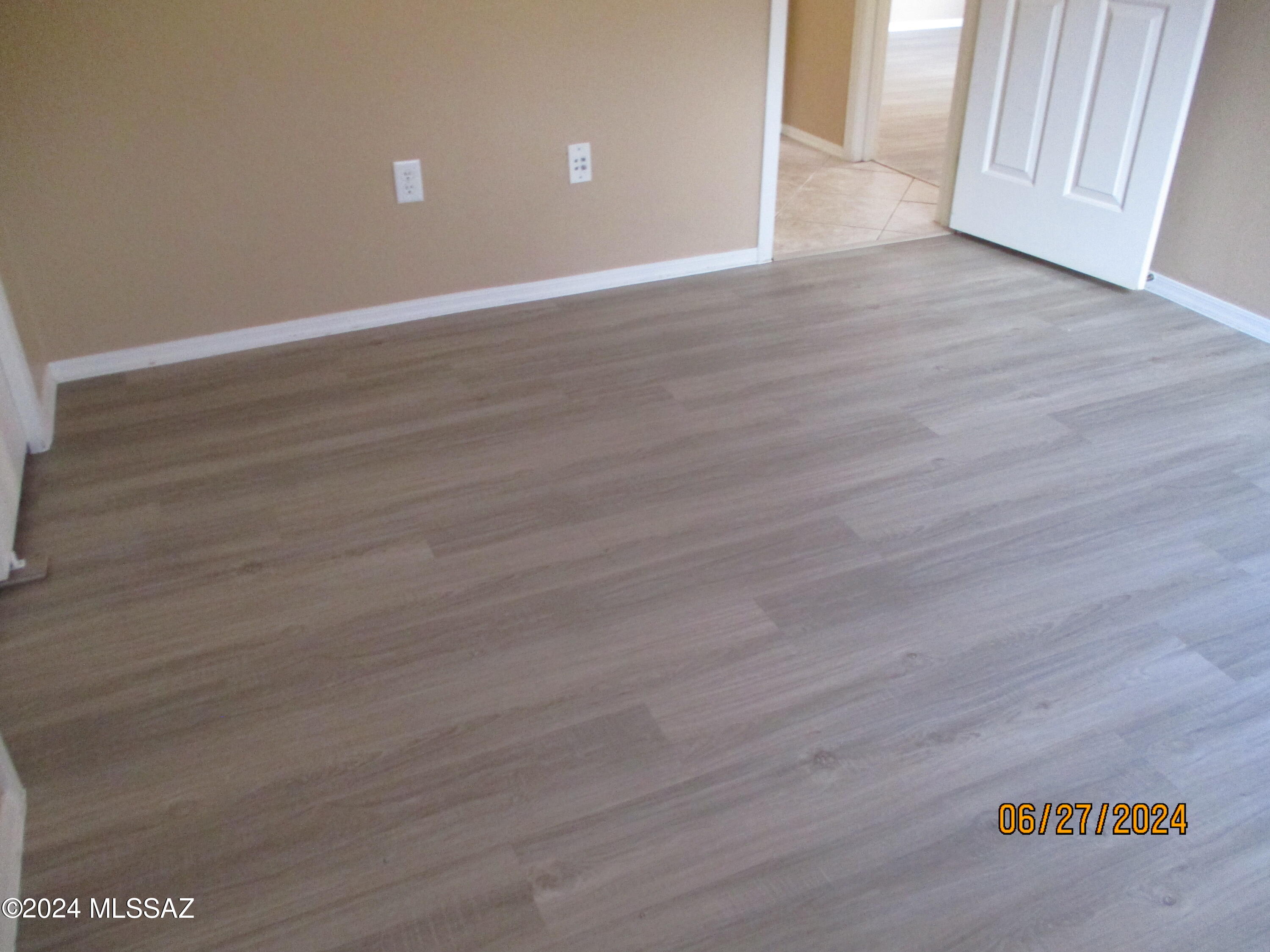 Presidio Del Flores II (1-108) - Residential Lease
