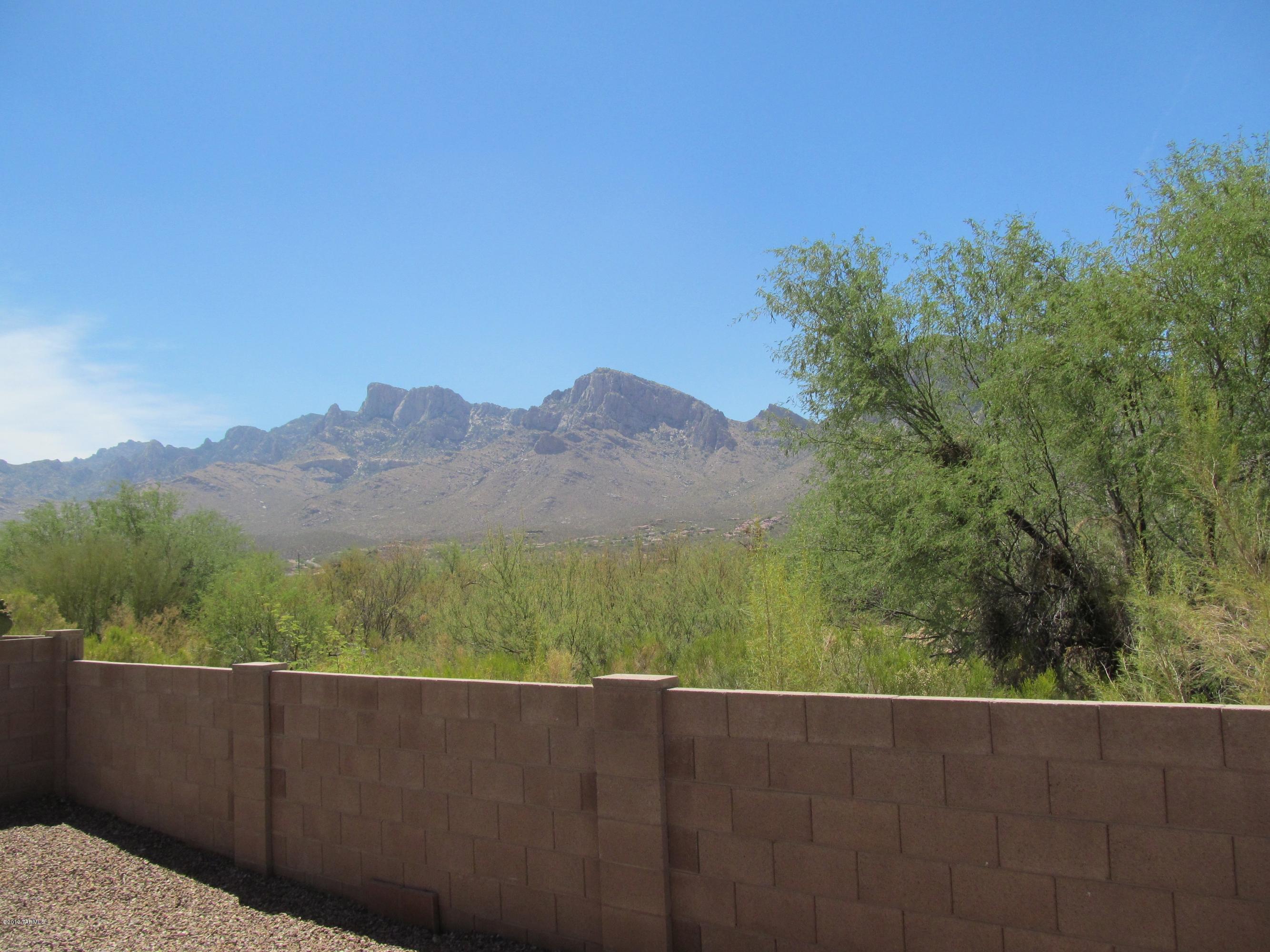 Rivers Edge (1-69) - Residential Lease