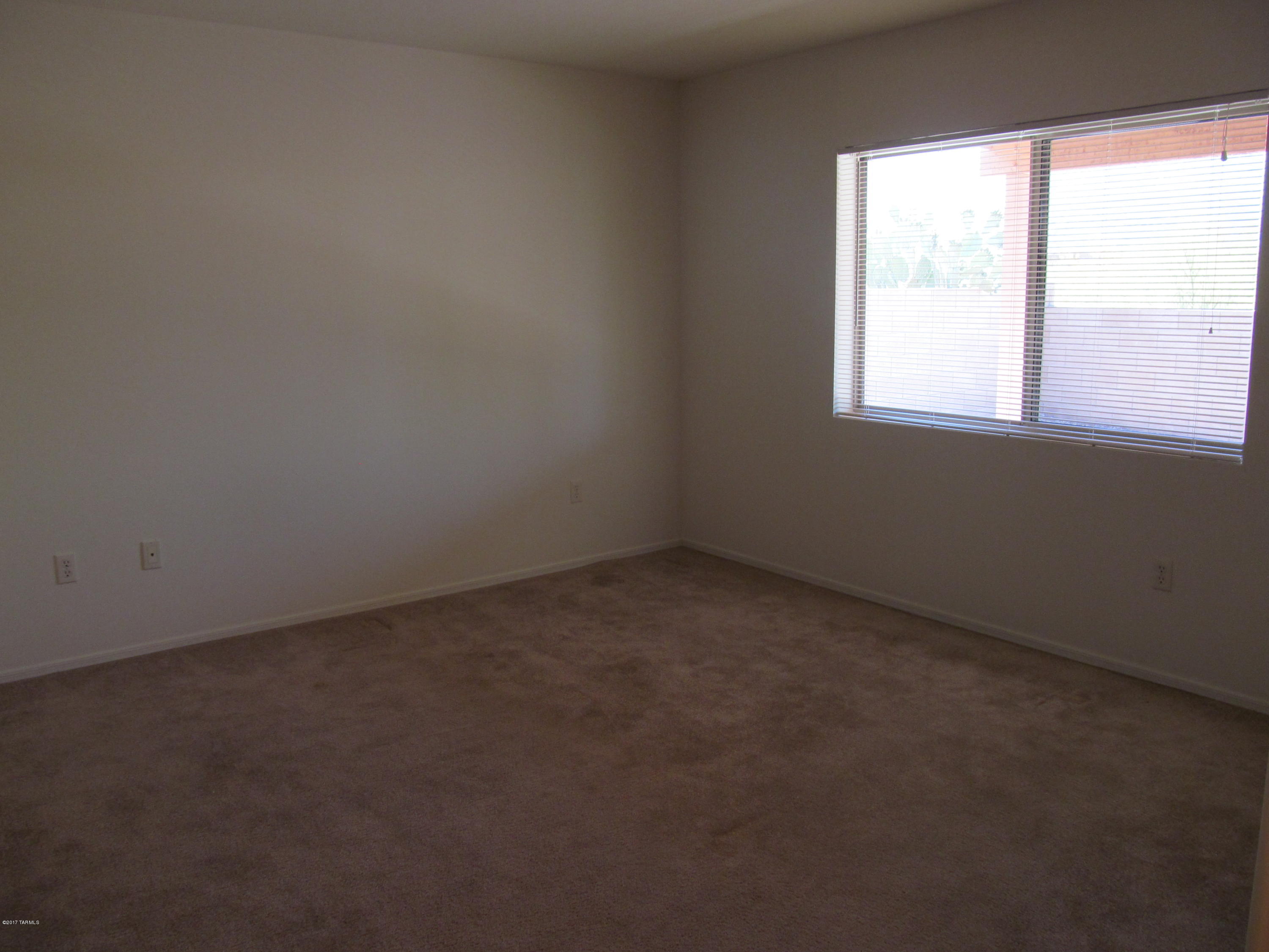 Rivers Edge (1-69) - Residential Lease