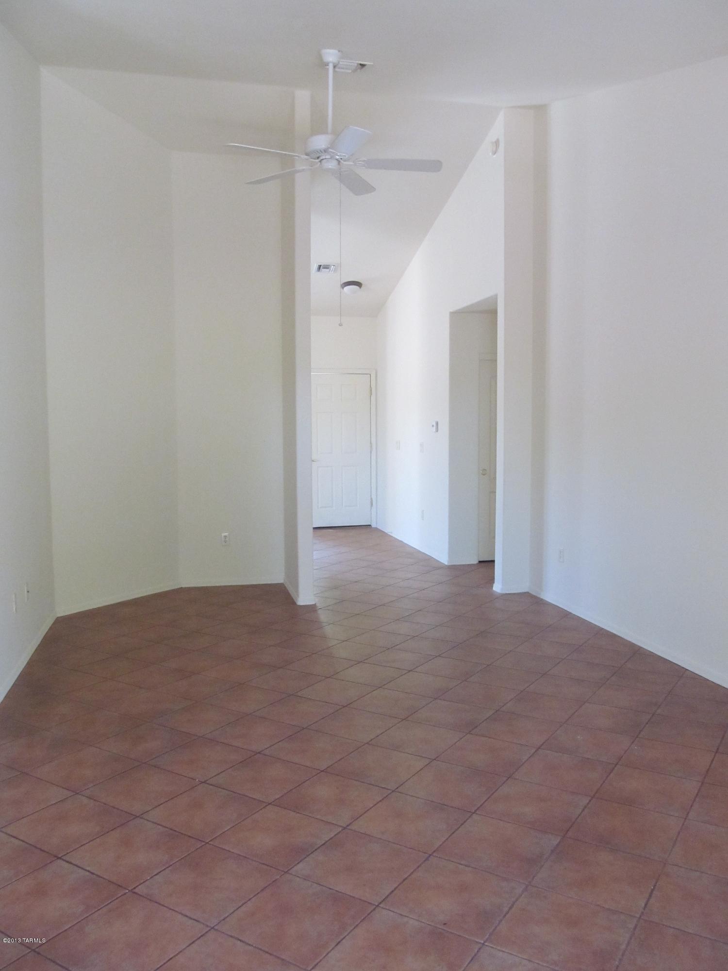 Rivers Edge (1-69) - Residential Lease
