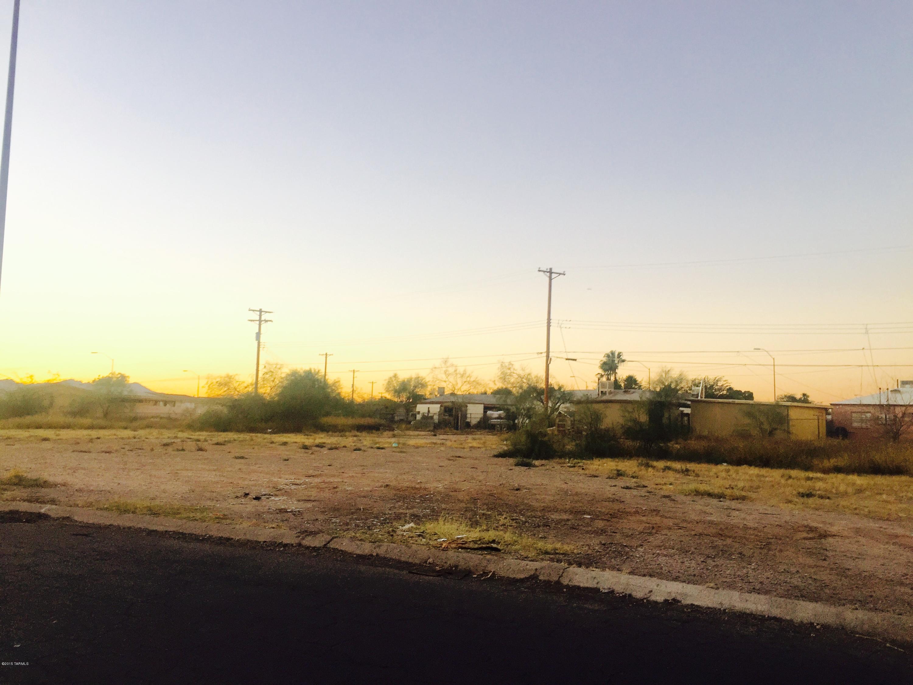 Sunland Gardens - Land