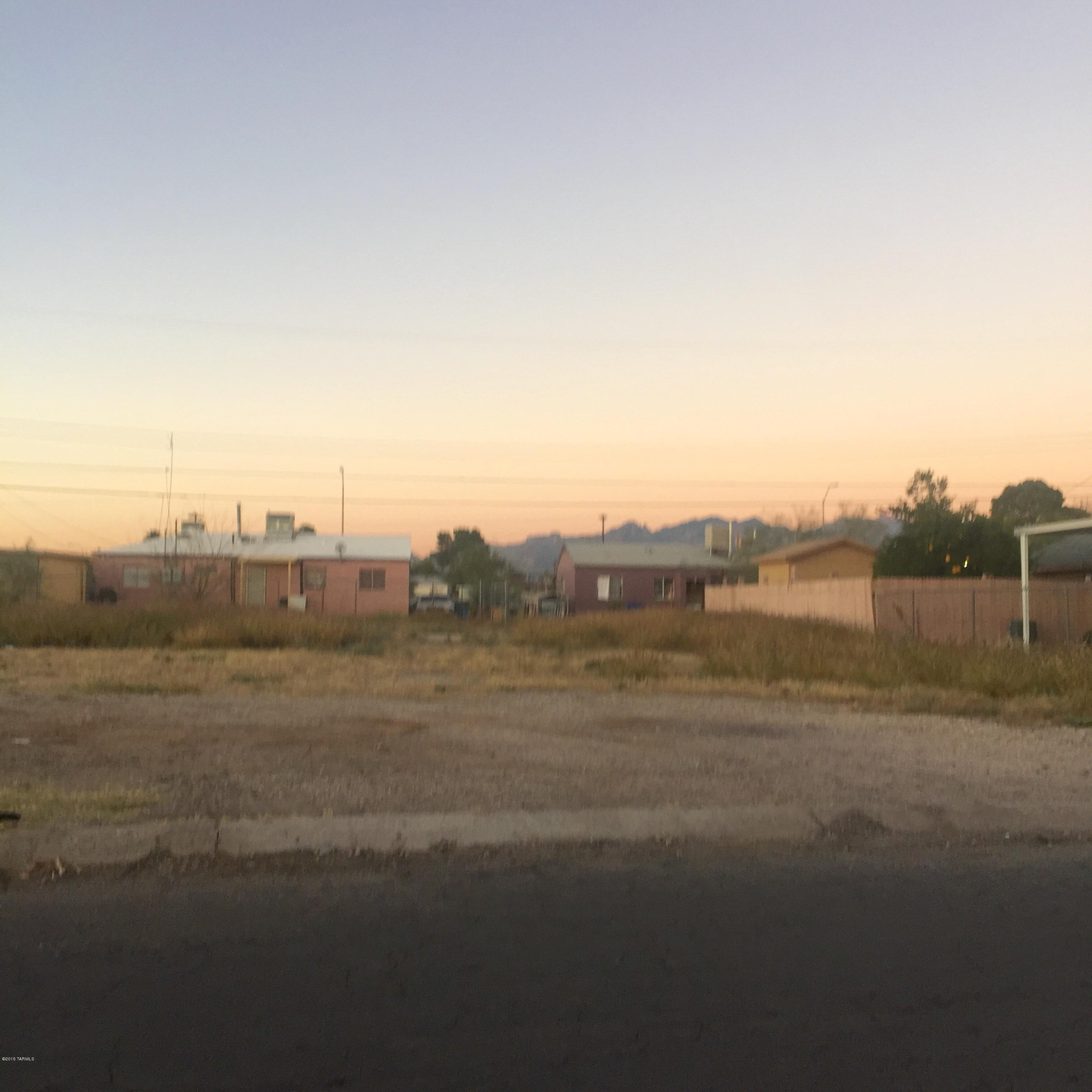 Sunland Gardens - Land