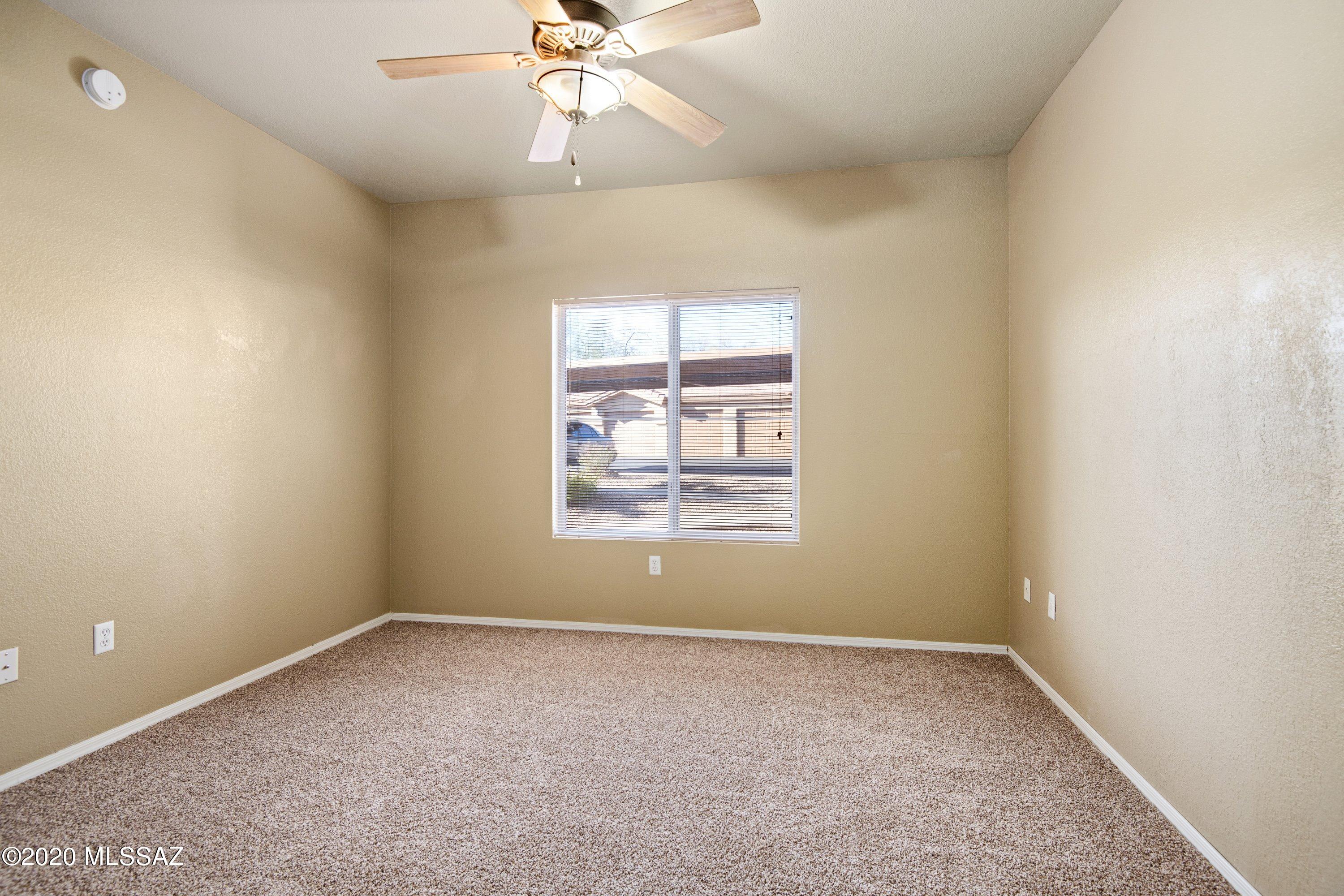 Pinnacle Canyon Condominium - Residential