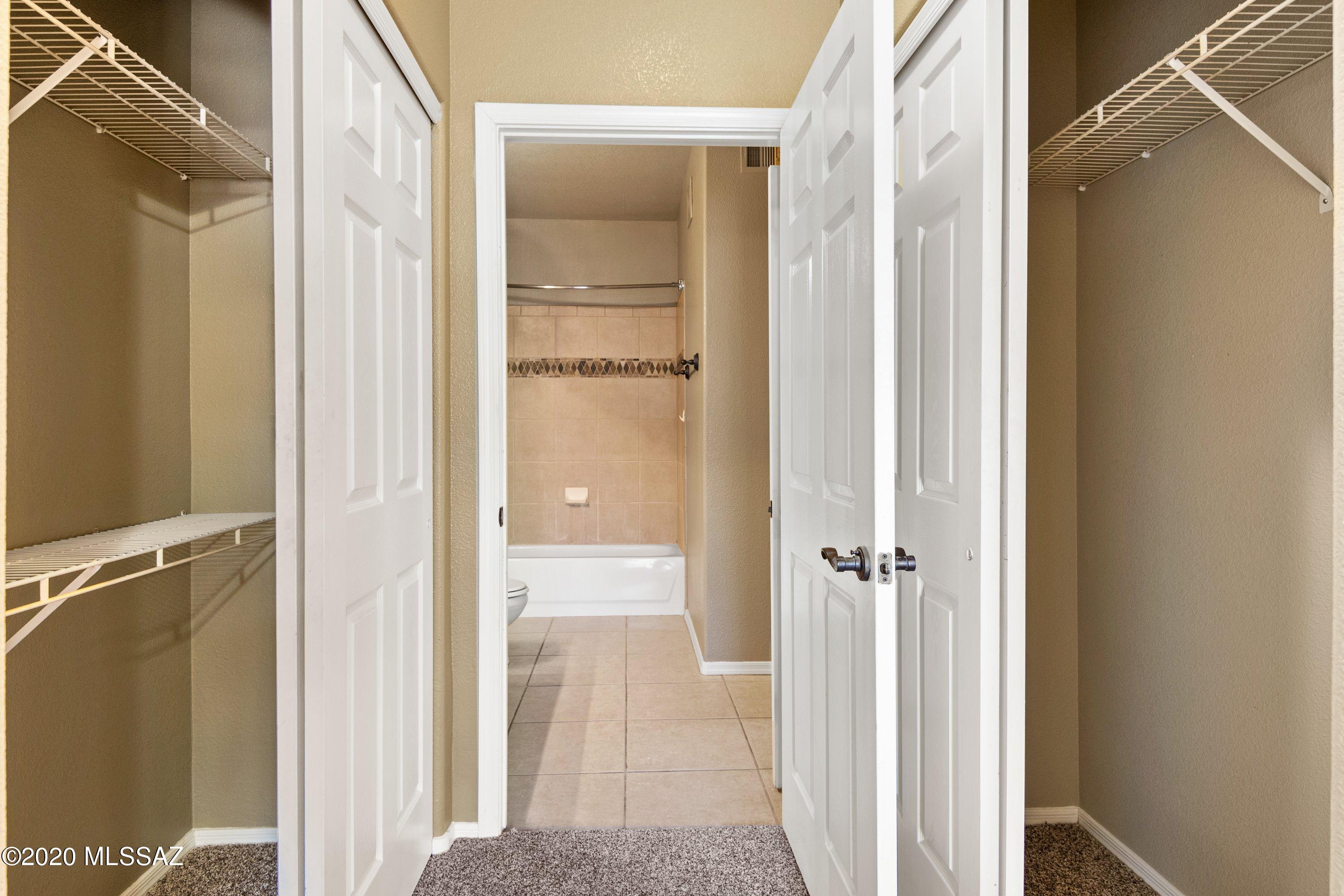 Pinnacle Canyon Condominium - Residential