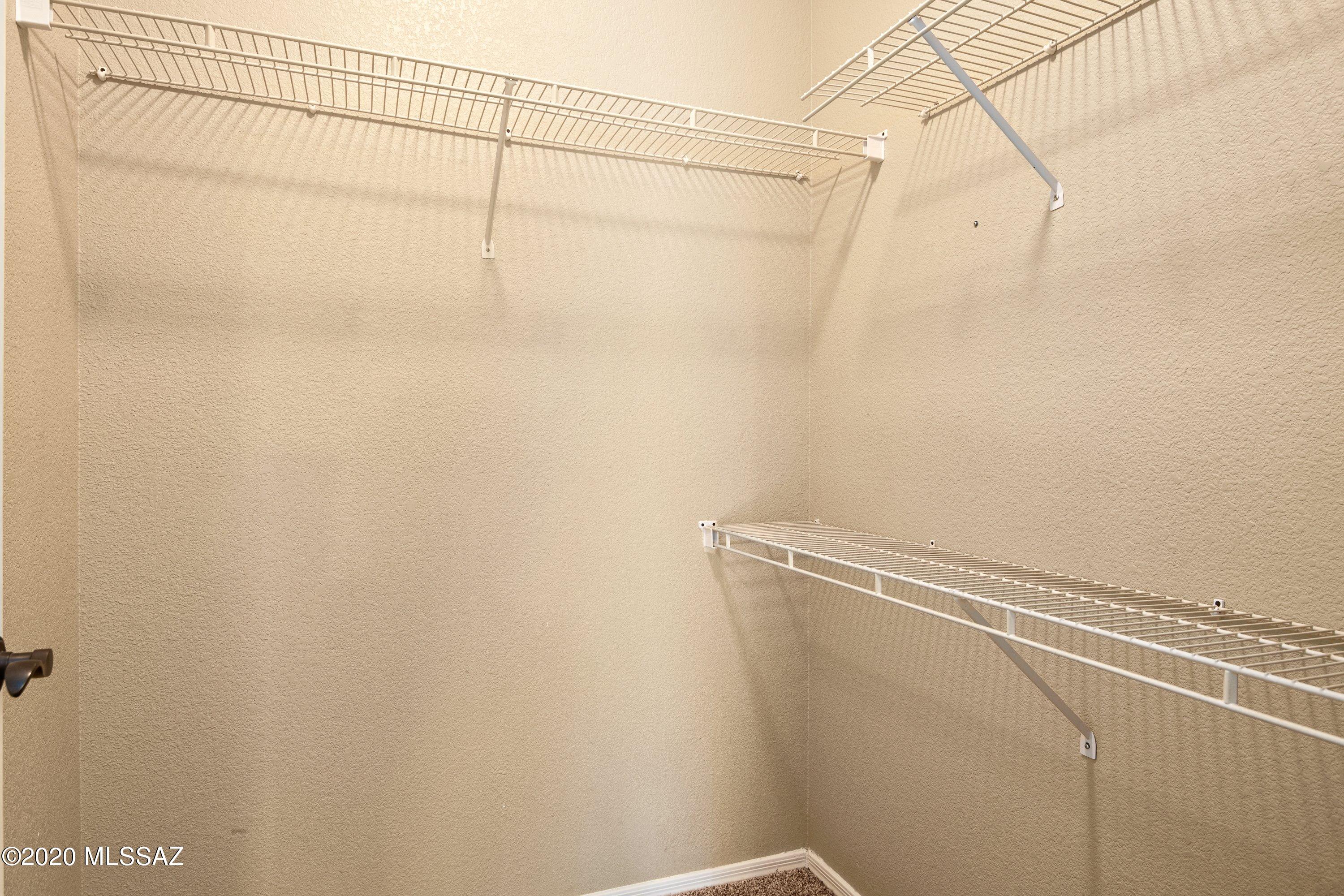 Pinnacle Canyon Condominium - Residential
