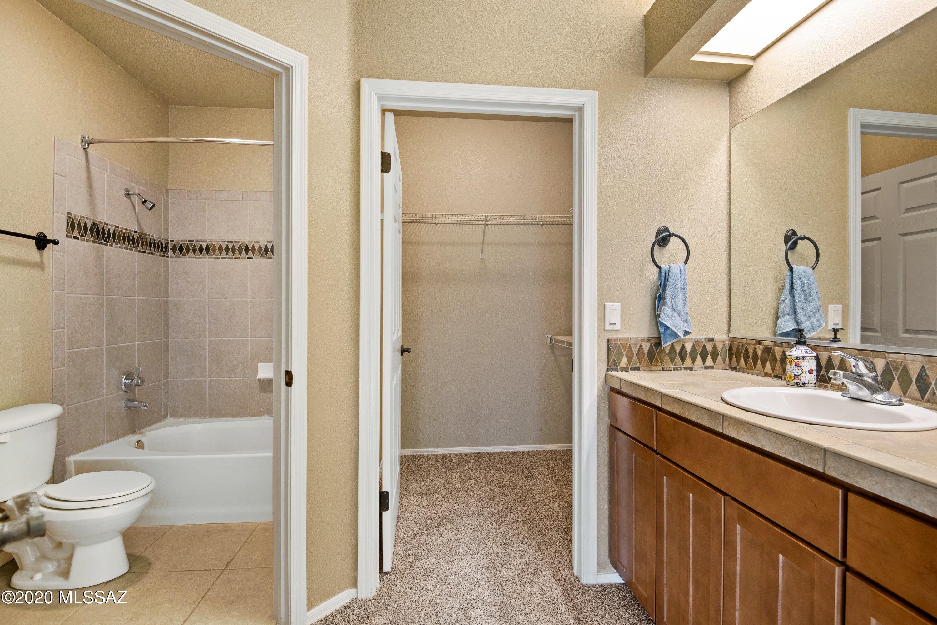 Pinnacle Canyon Condominium - Residential