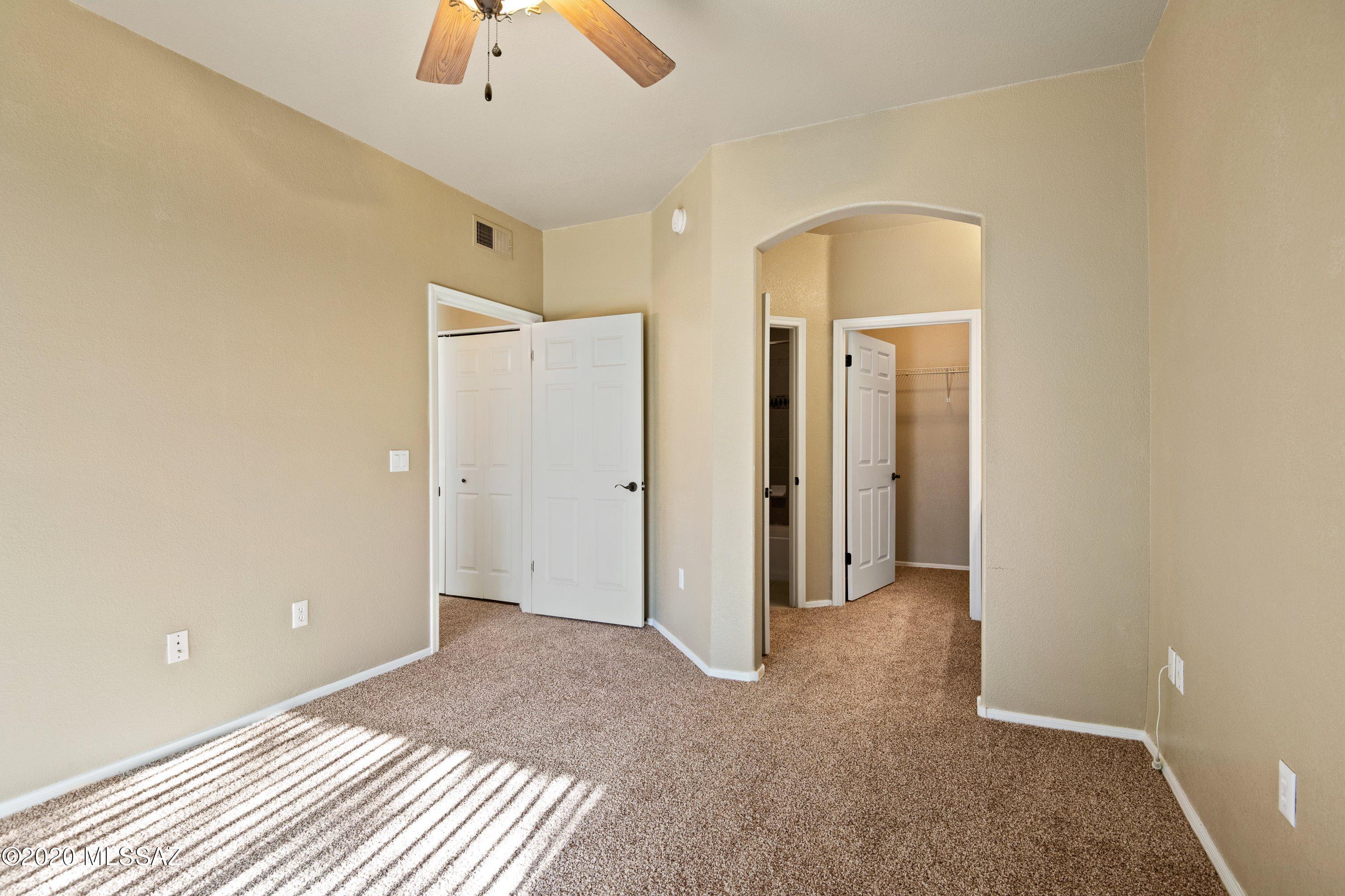 Pinnacle Canyon Condominium - Residential