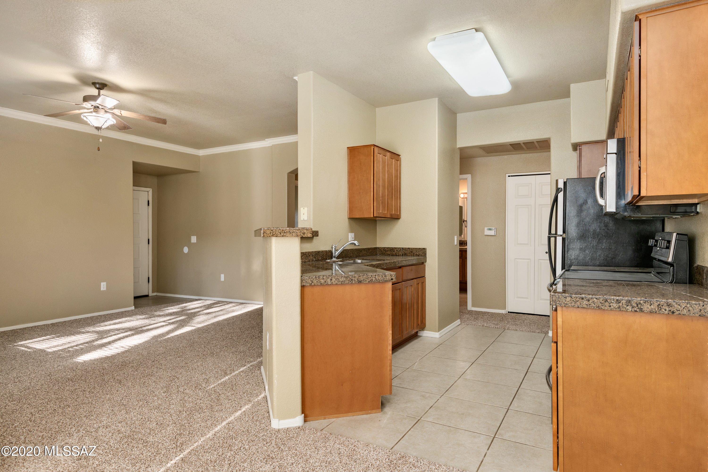 Pinnacle Canyon Condominium - Residential
