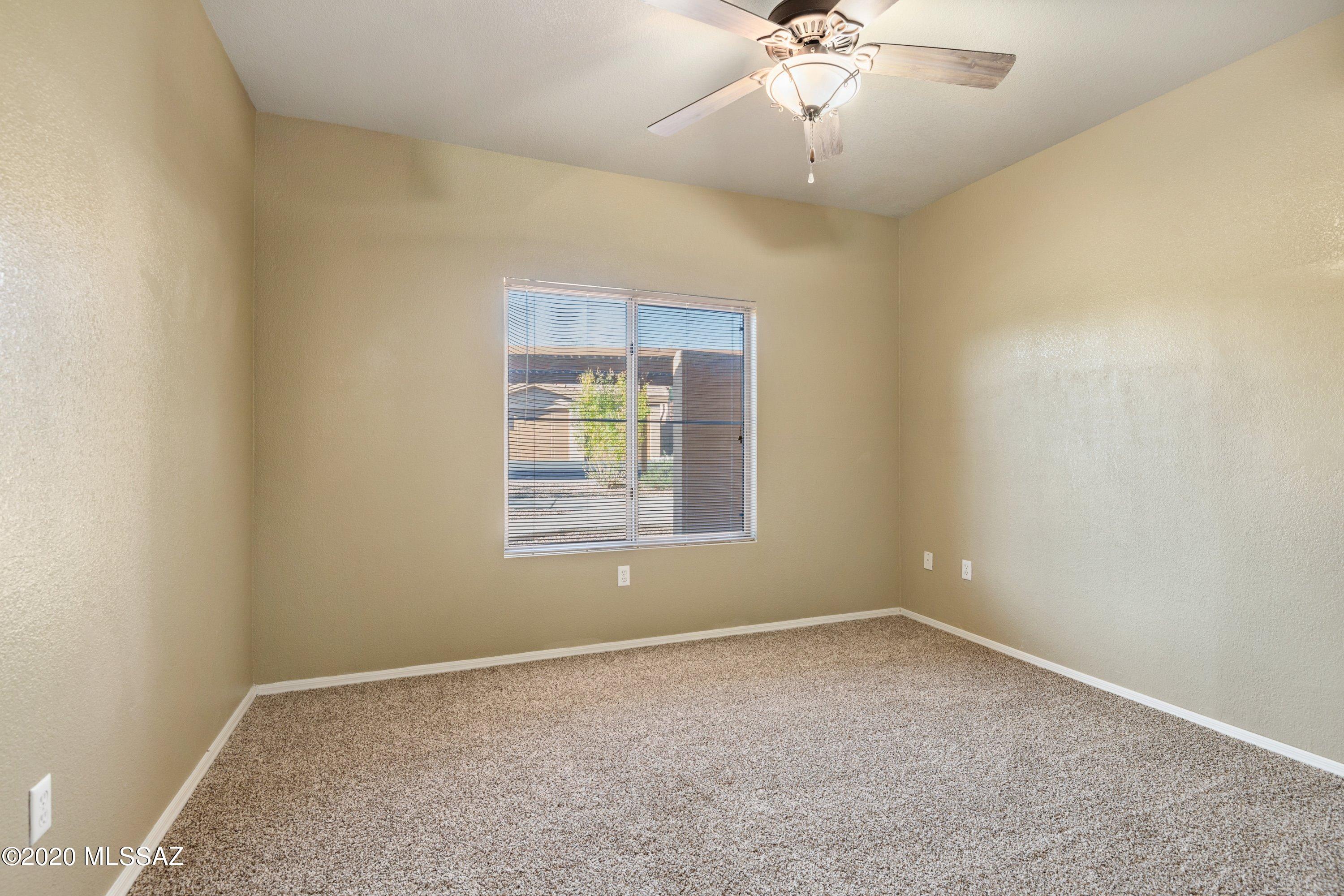 Pinnacle Canyon Condominium - Residential