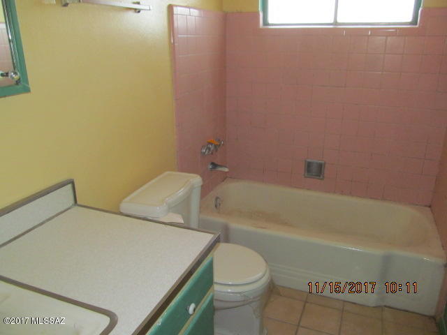 Flowing Wells Terr. - Residential