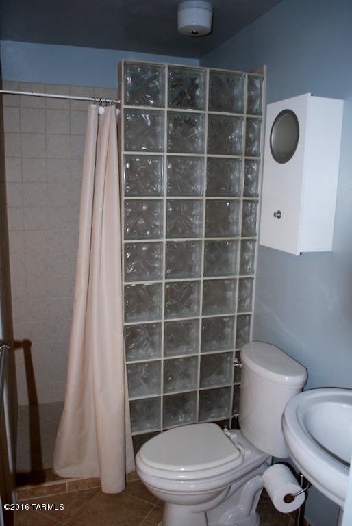 Casas Adobes Estates (501-540) - Residential Lease