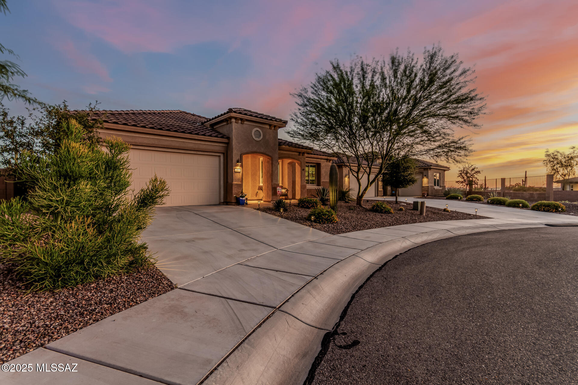 Del Webb At Dove Mountain VI - Residential