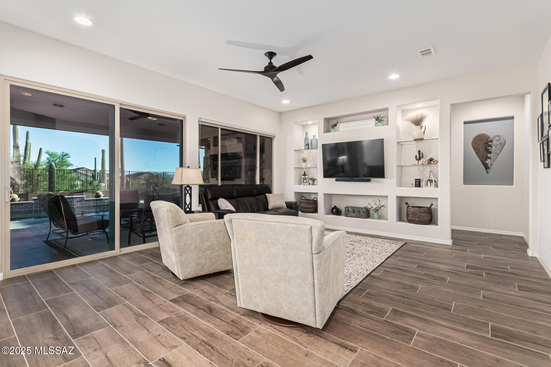 Del Webb At Dove Mountain VI - Residential
