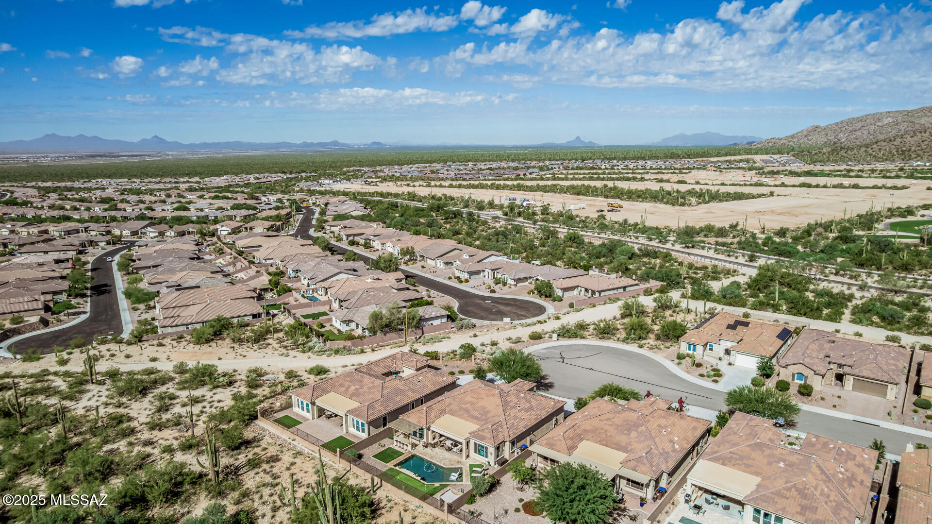 Del Webb At Dove Mountain VI - Residential