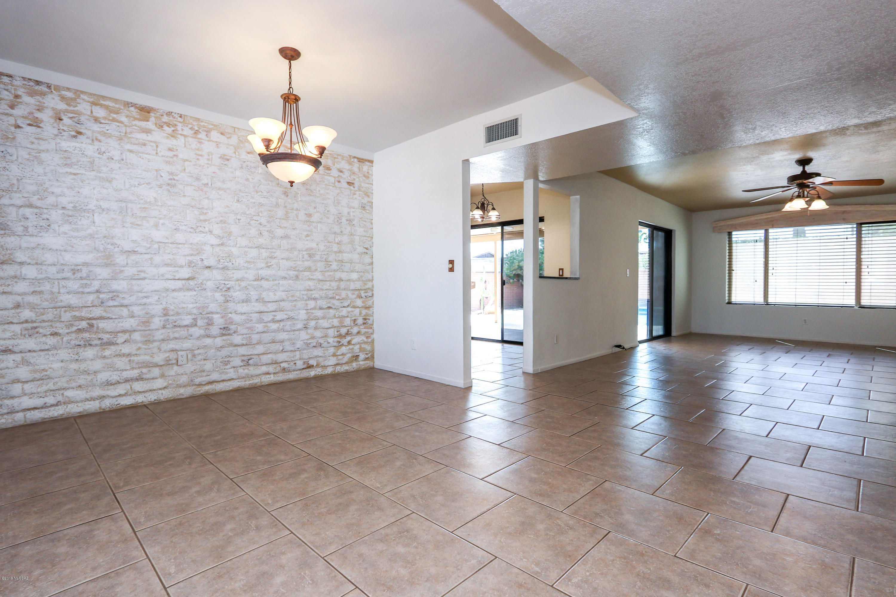 Kingswood Unit 1 (80-165) - Residential