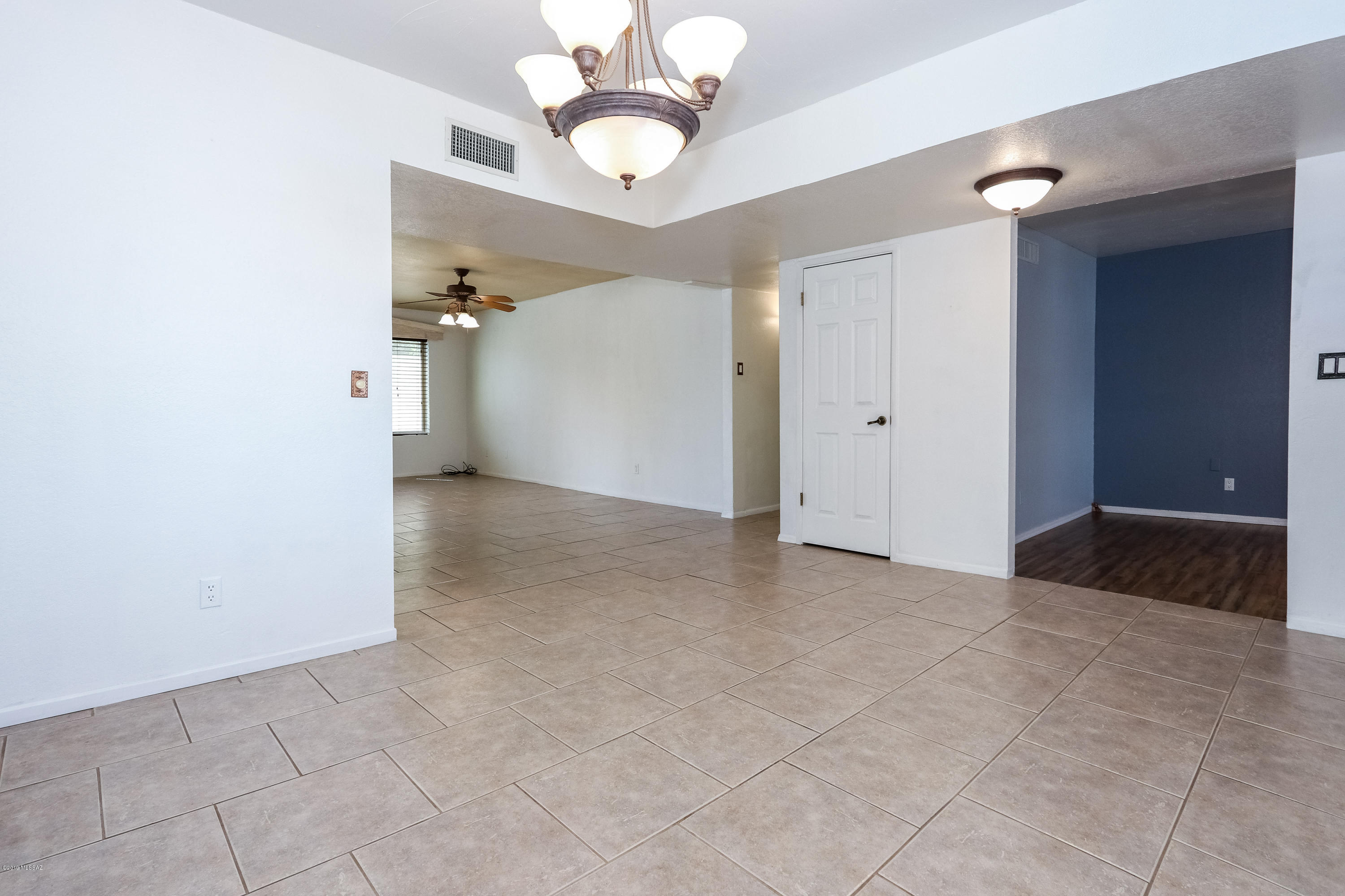 Kingswood Unit 1 (80-165) - Residential