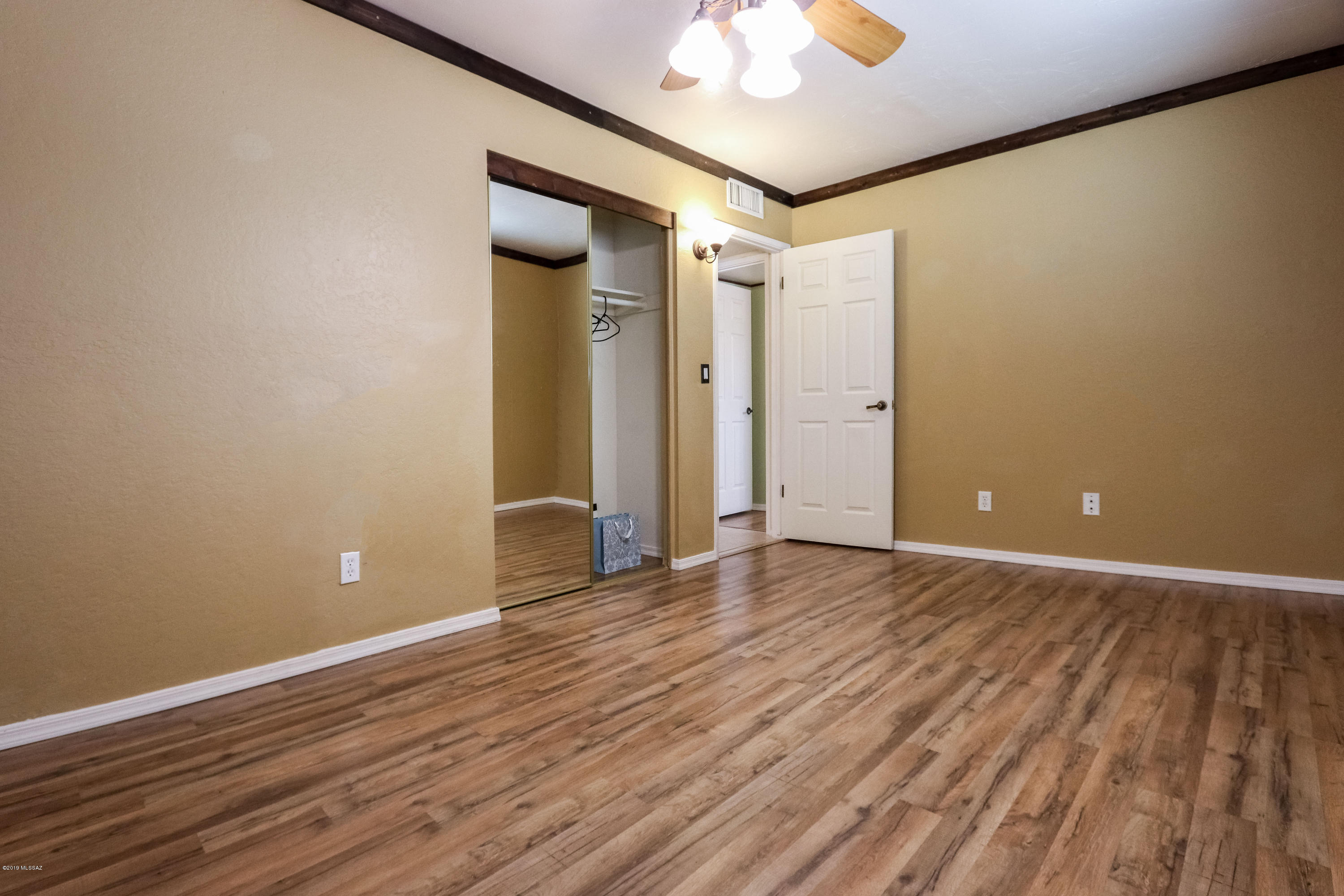 Kingswood Unit 1 (80-165) - Residential