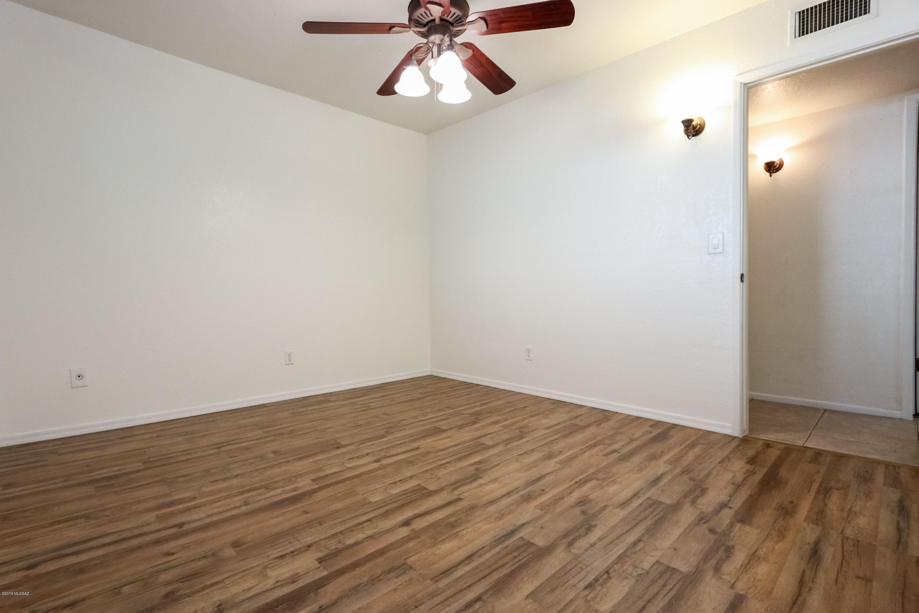 Kingswood Unit 1 (80-165) - Residential