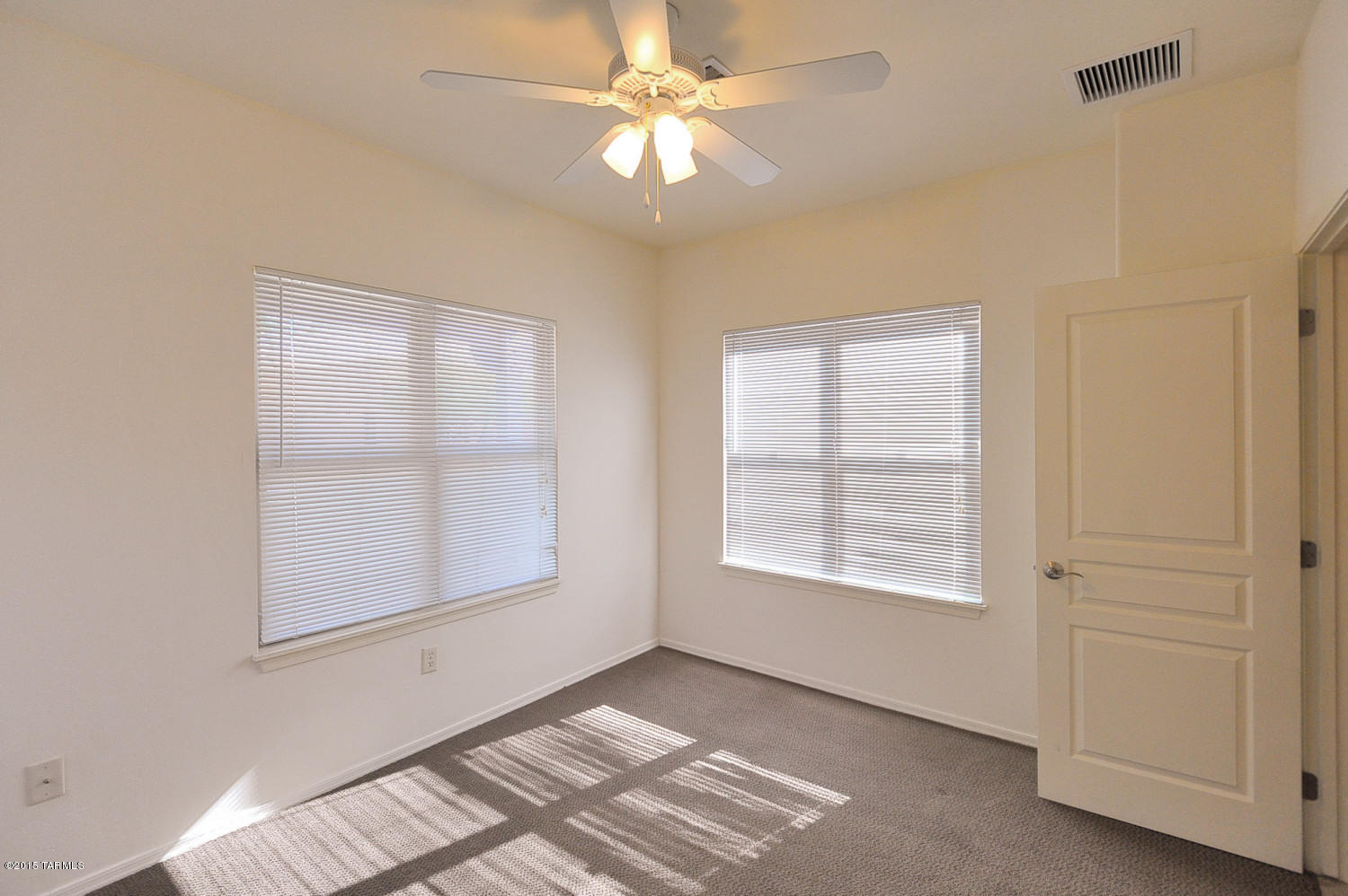 Centennial Terraces (1-17) - Residential Lease