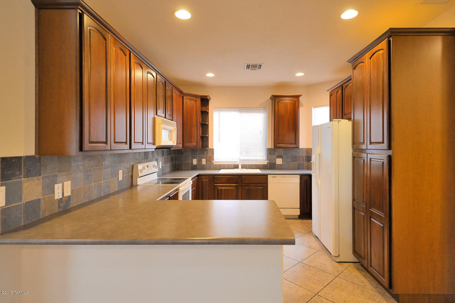 Centennial Terraces (1-17) - Residential Lease