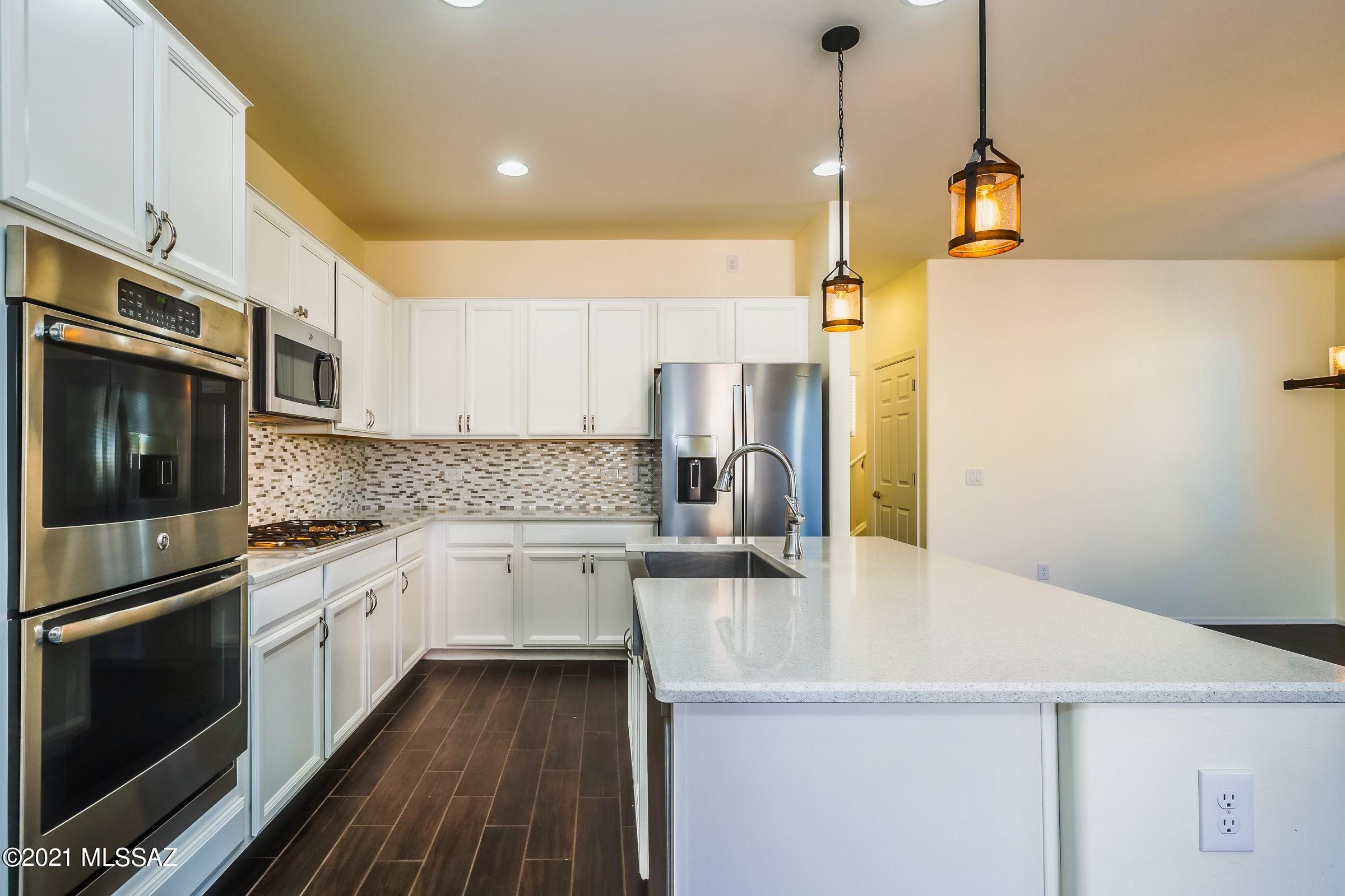 Westview Pointe - Residential