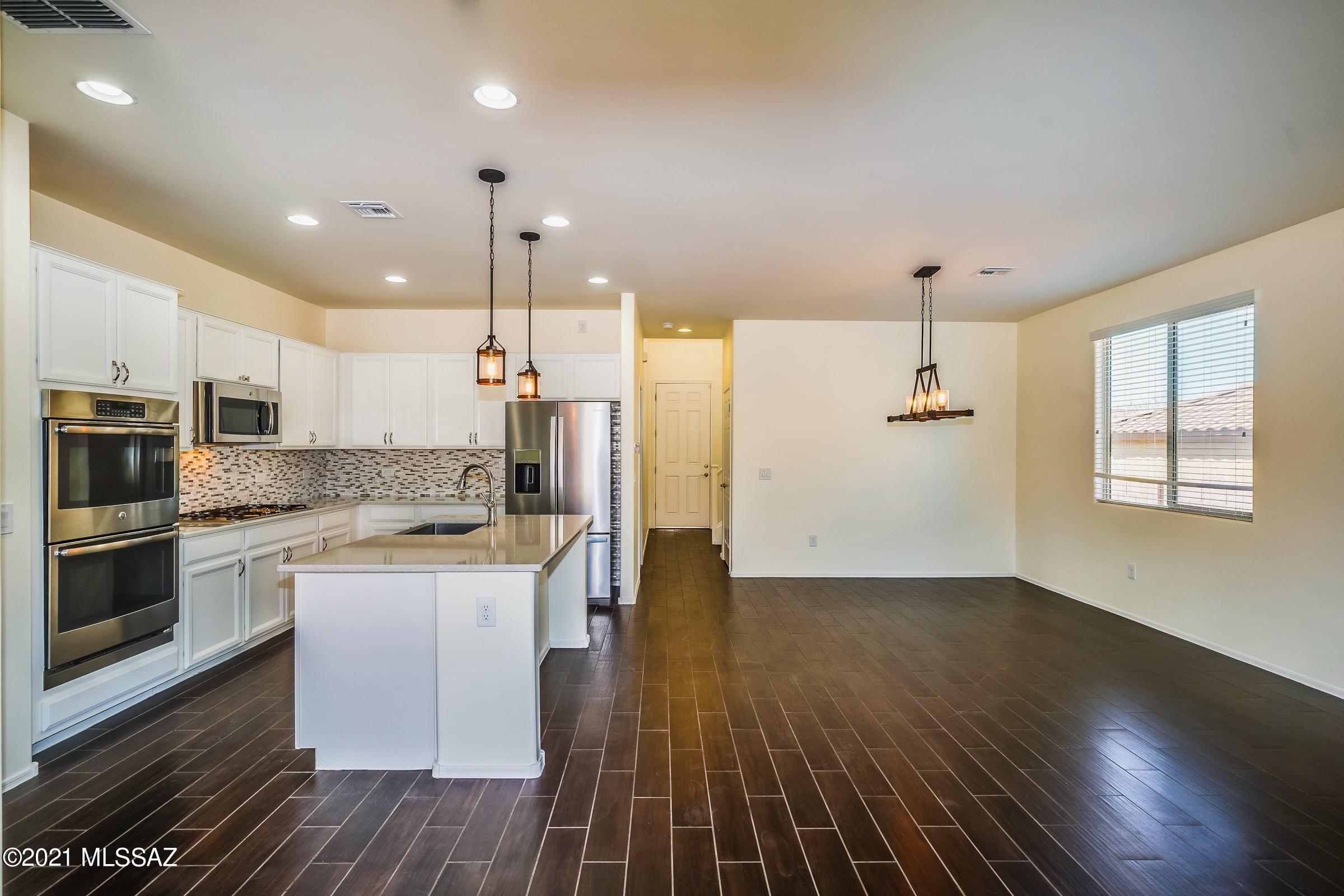Westview Pointe - Residential