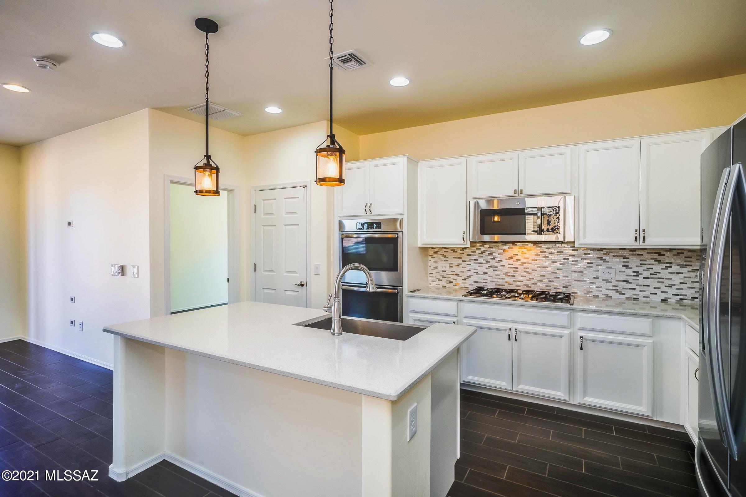 Westview Pointe - Residential