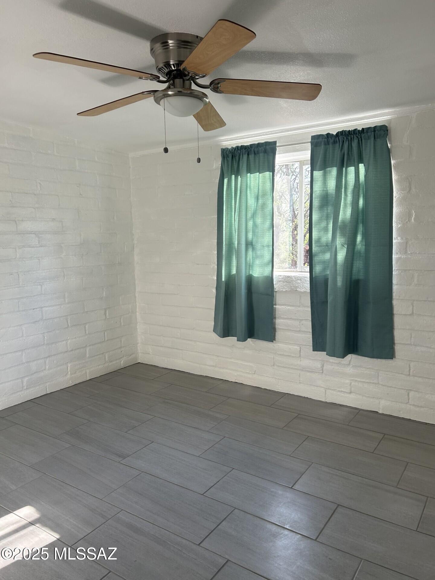 N/A - Residential Lease